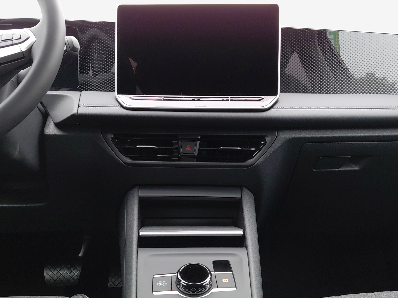 VW Tiguan 2.0 TSI DSG Life 4Motion-image-10