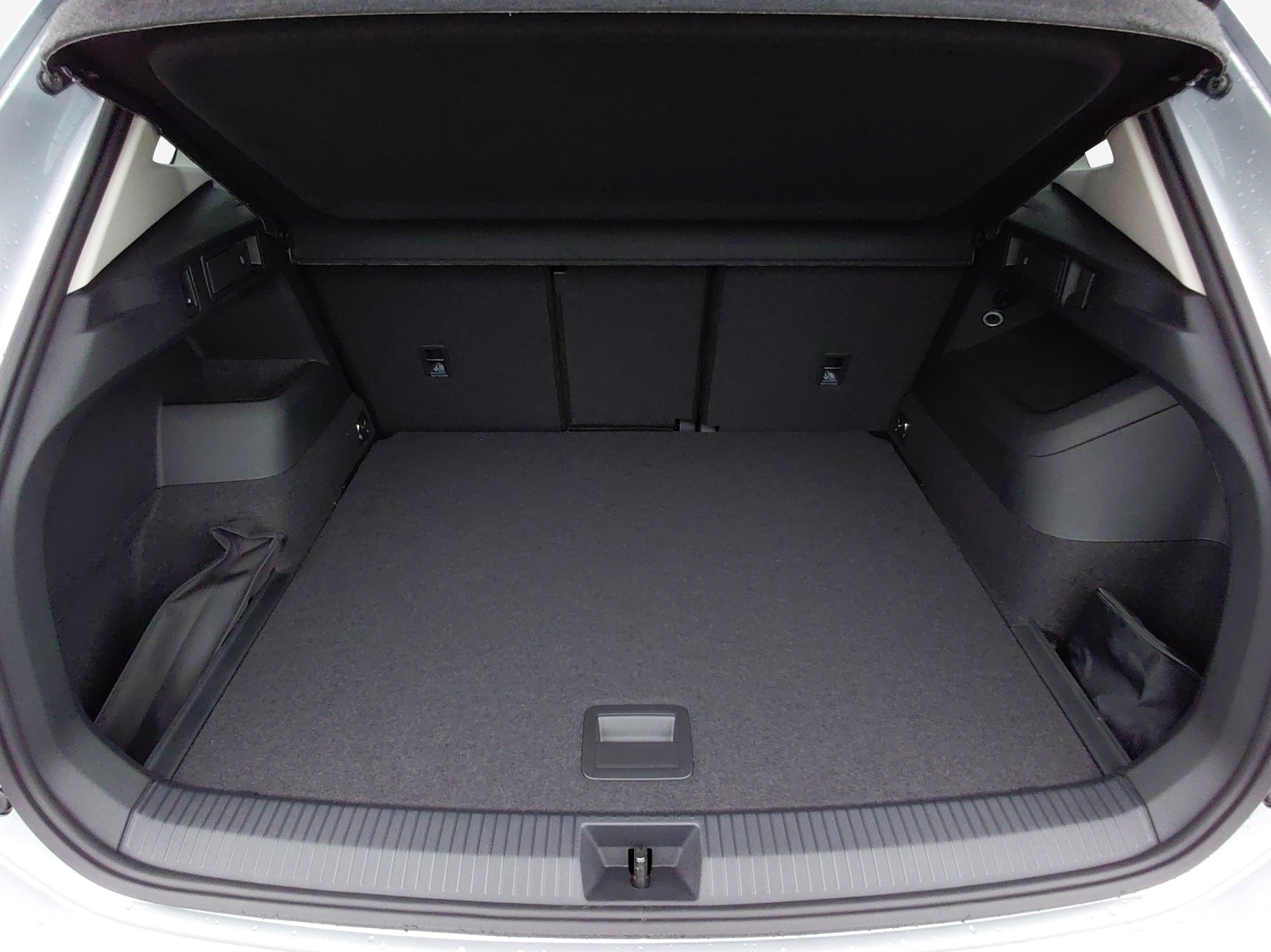 VW Tiguan 2.0 TSI DSG Life 4Motion-image-12