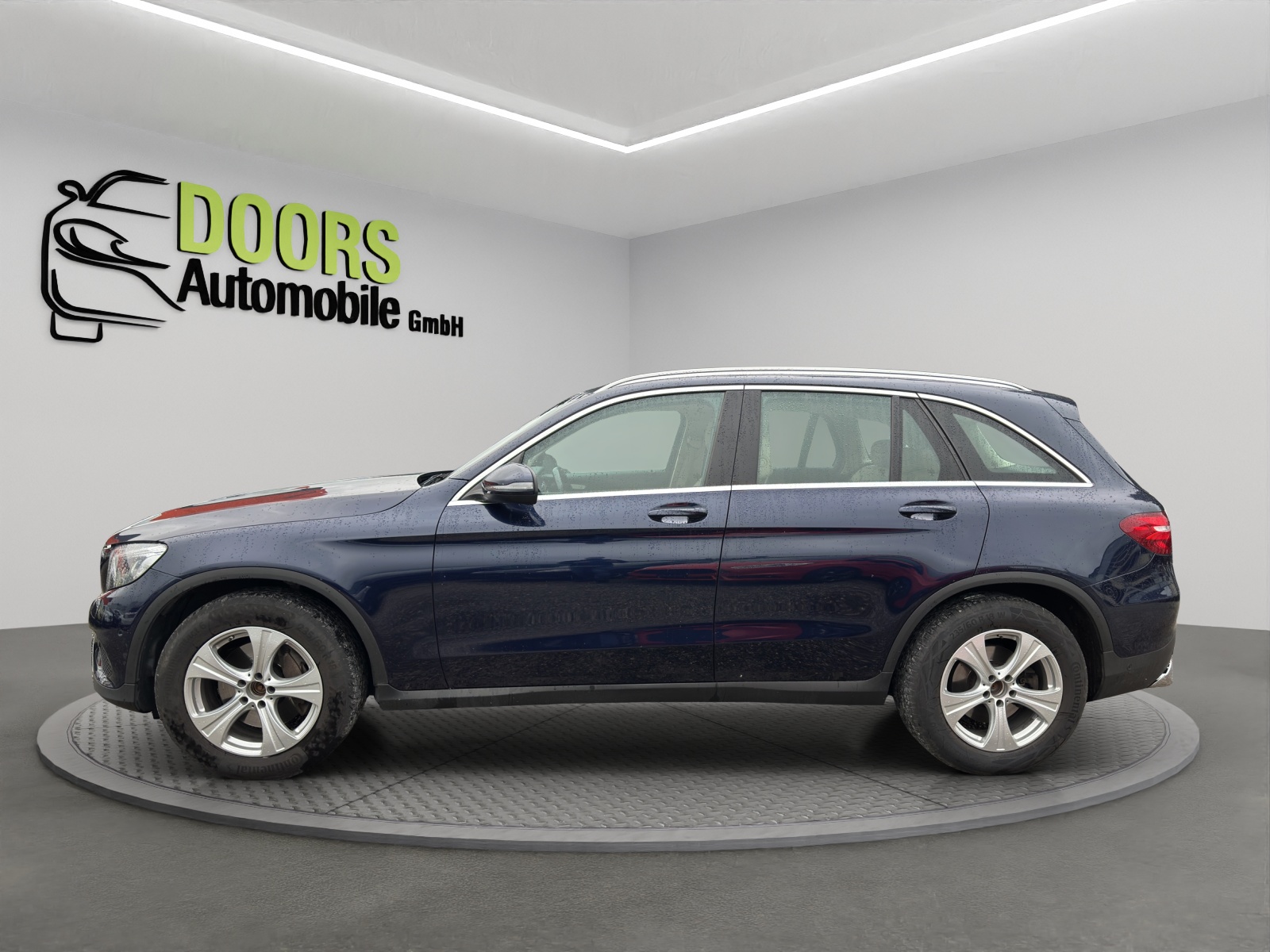 MERCEDES-BENZ GLC 250 d AMG Line 4Matic 9G-Tronic-image-7