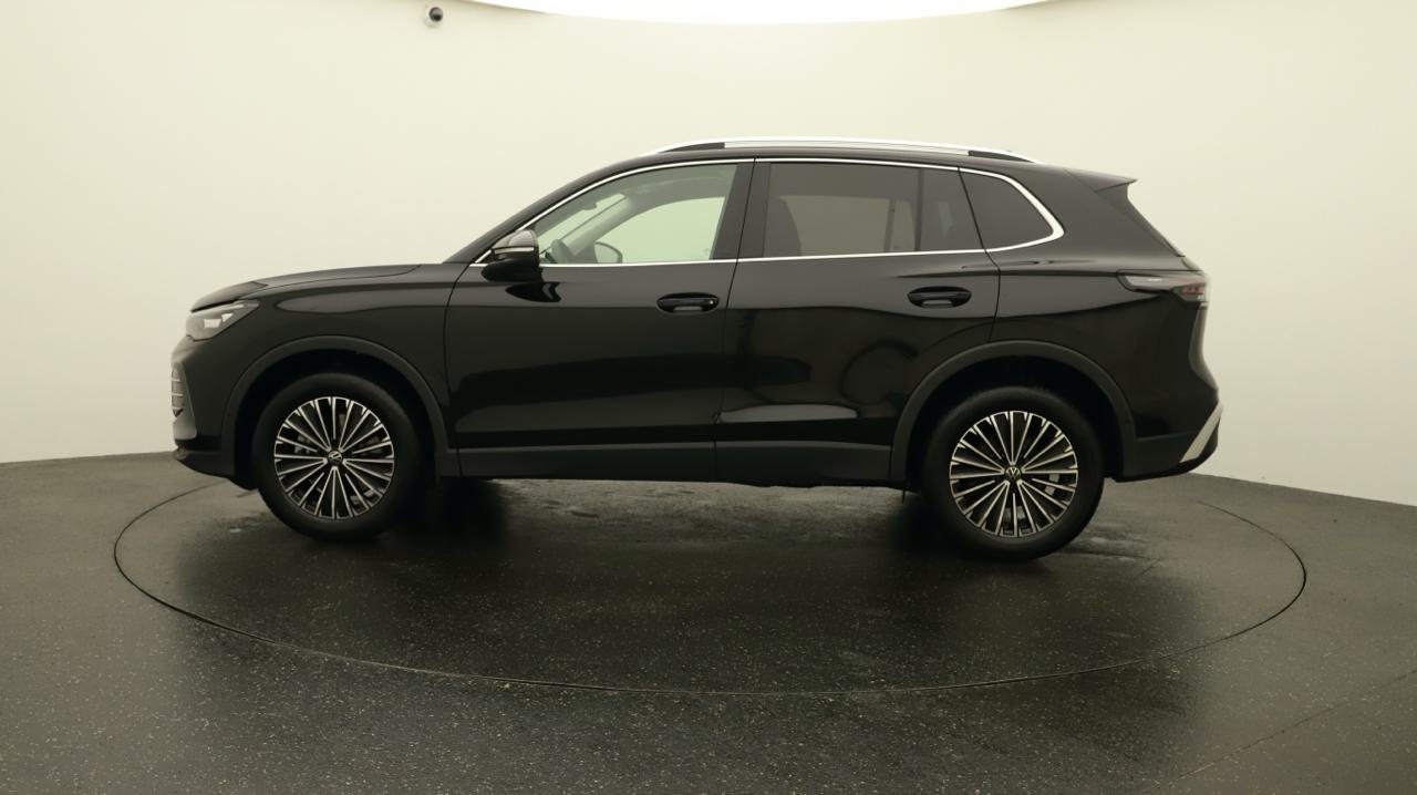 VW Tiguan 2.0 TDI SCR Elegance 4Motion DSG-image-1