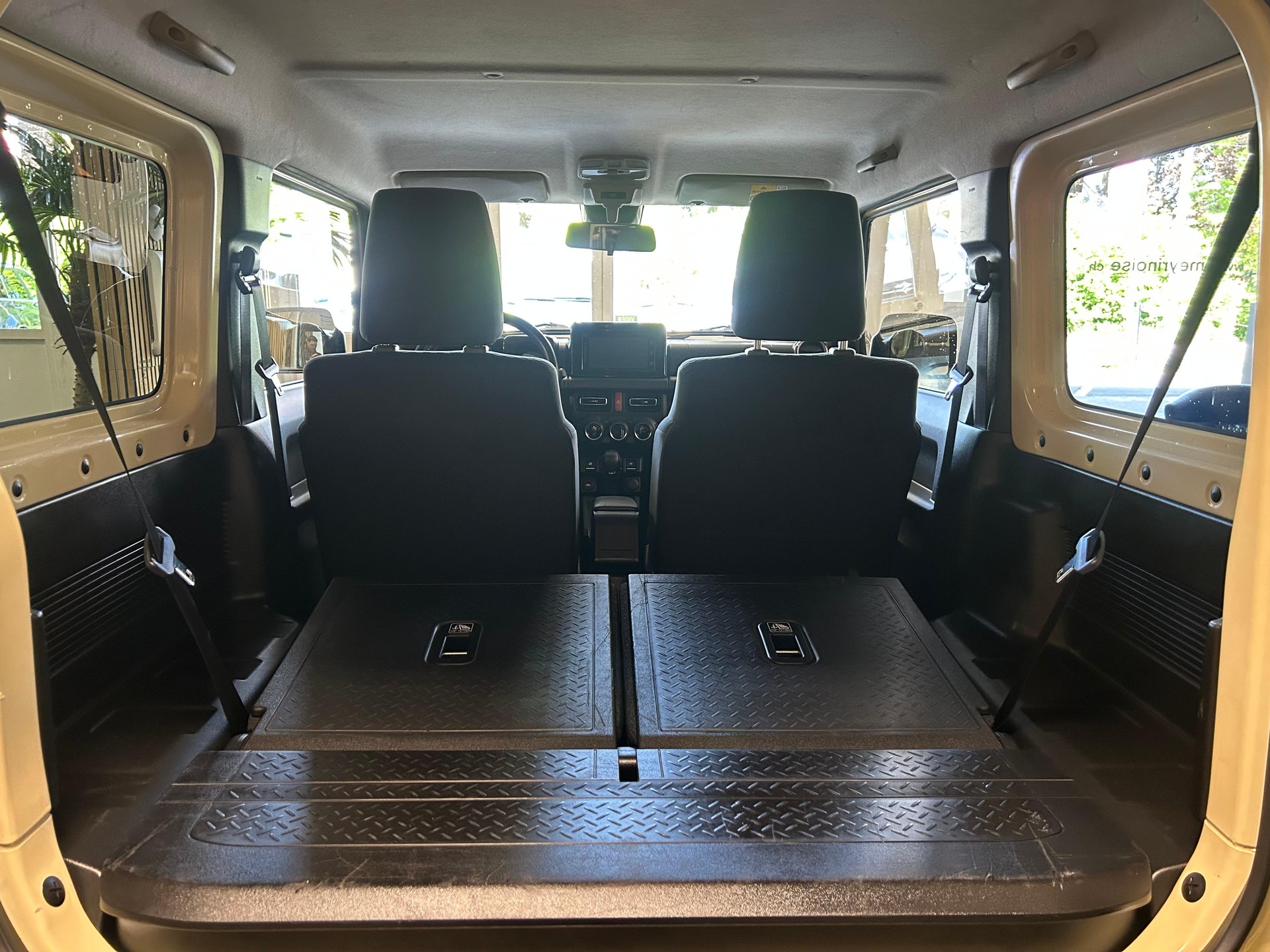 SUZUKI Jimny 1.5 Compact Top Automatique 4 Place/4Platz-image-18