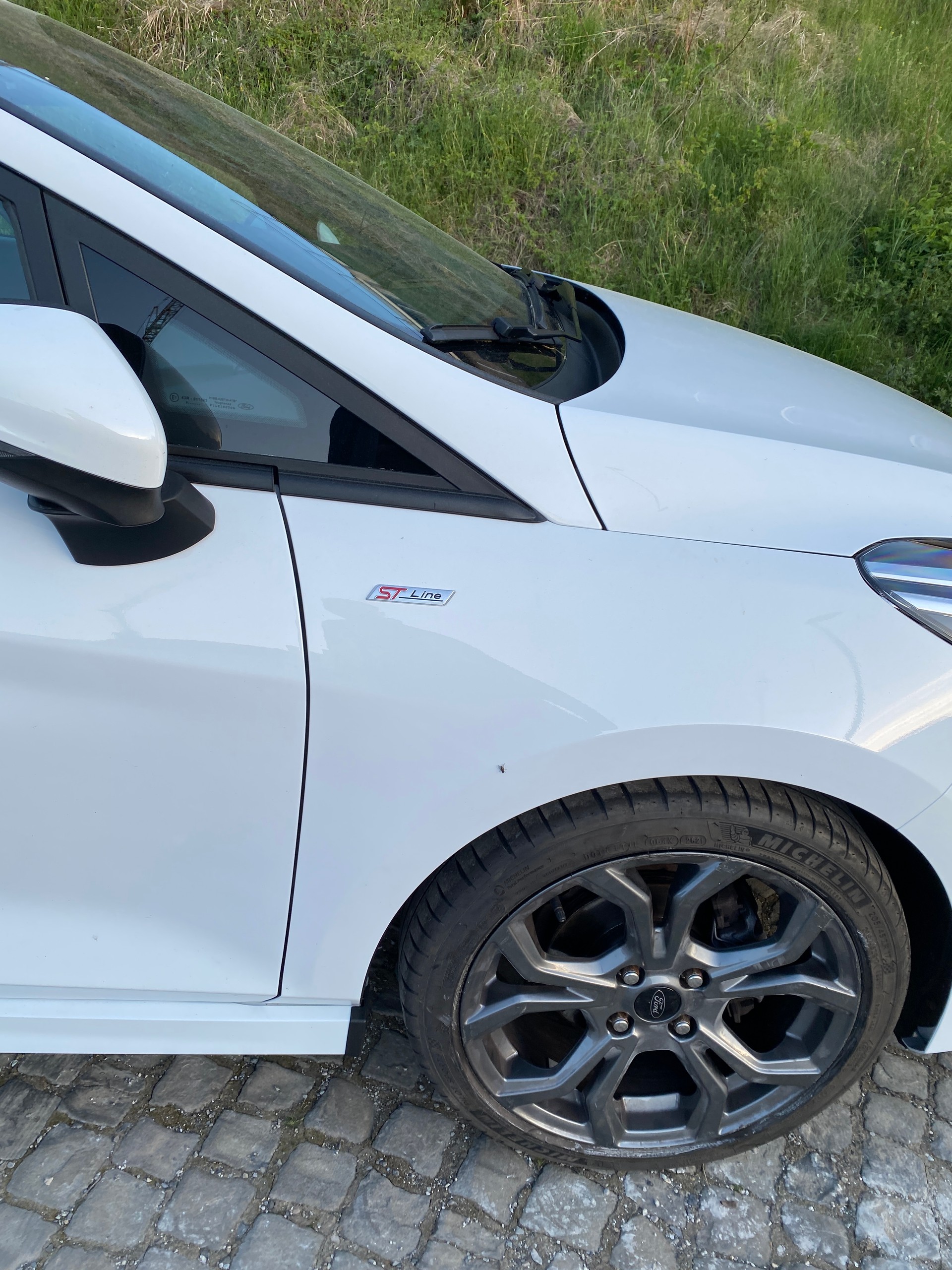 FORD Fiesta 1.0 SCTi ST Line-image-3