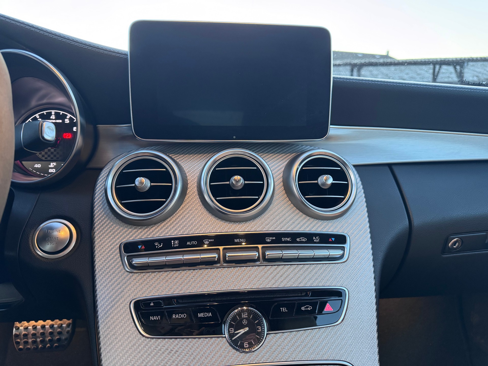 MERCEDES-BENZ C 43 Cabriolet AMG 4Matic 9G-Tronic-image-16