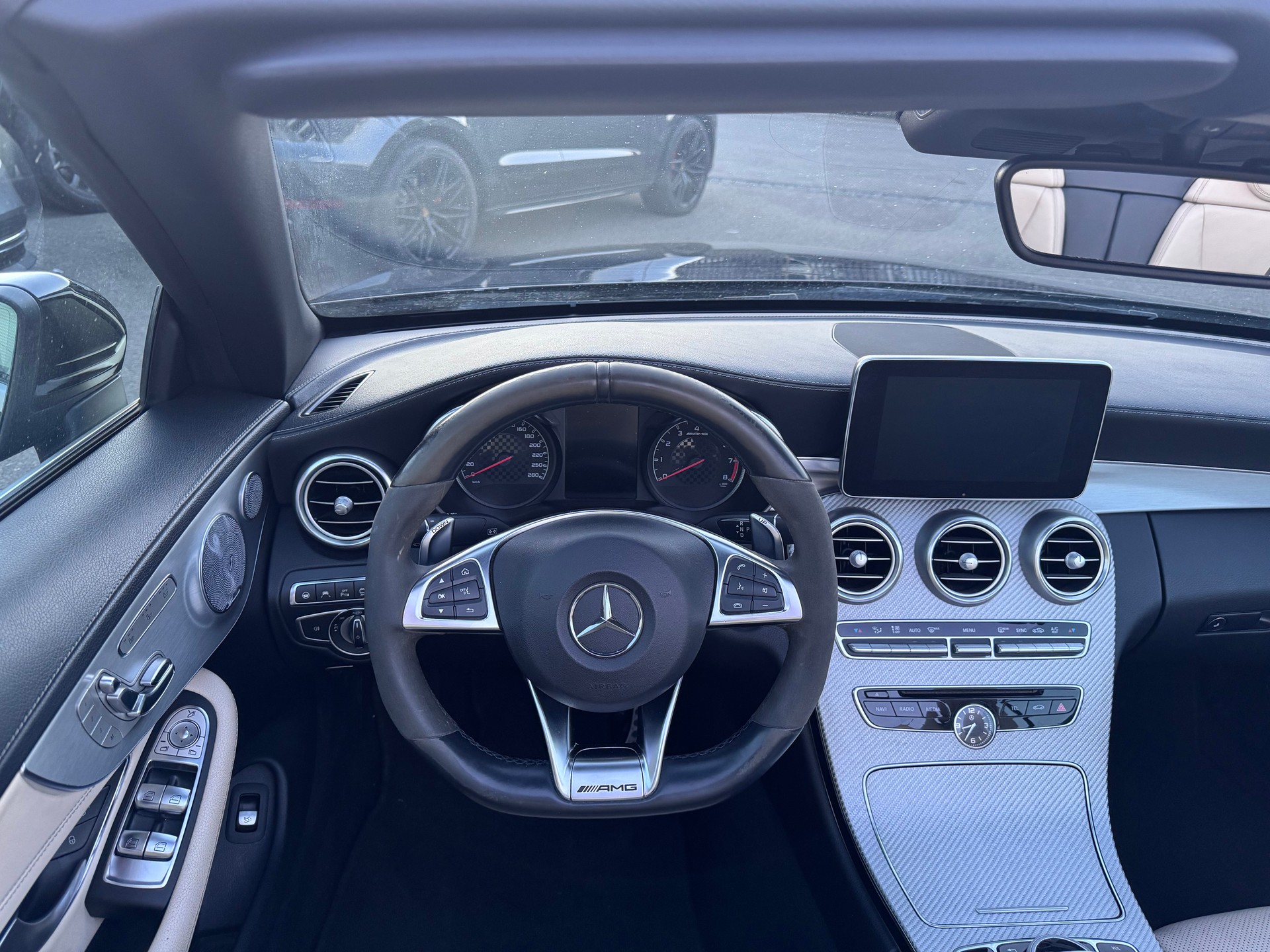 MERCEDES-BENZ C 43 Cabriolet AMG 4Matic 9G-Tronic-image-10