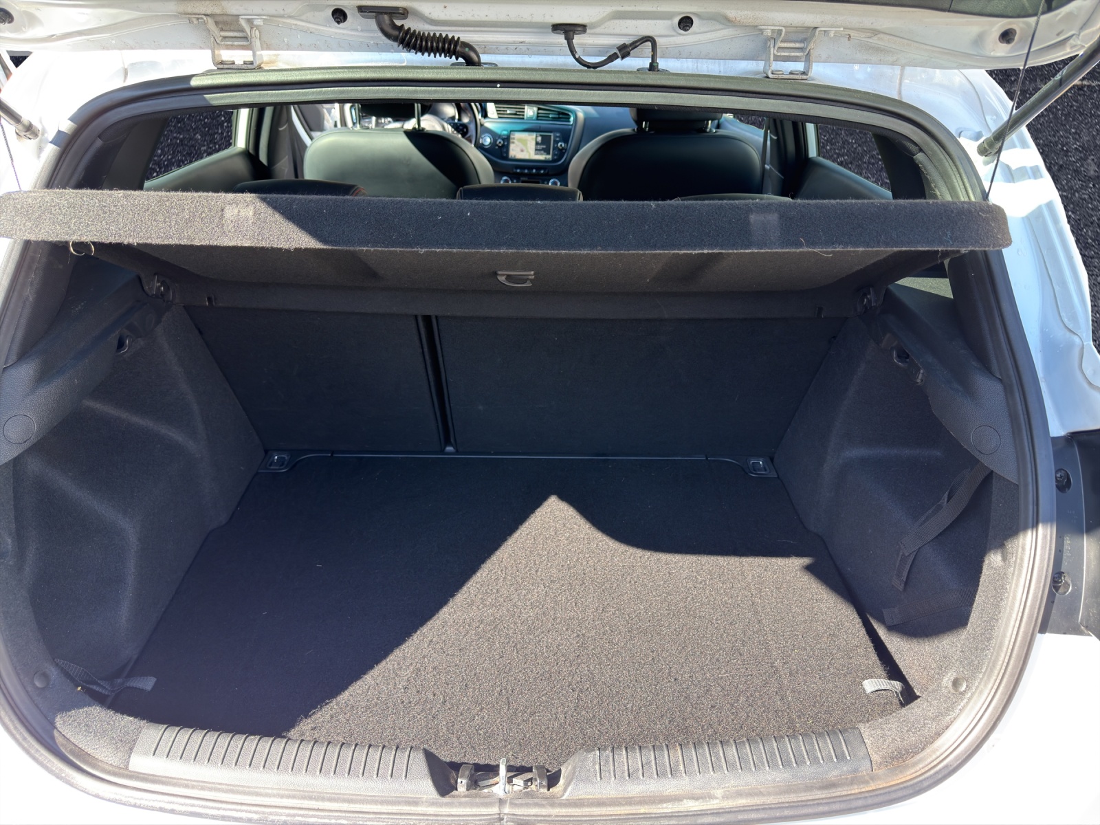 KIA Cee'd 1.6 GDi GT-image-15