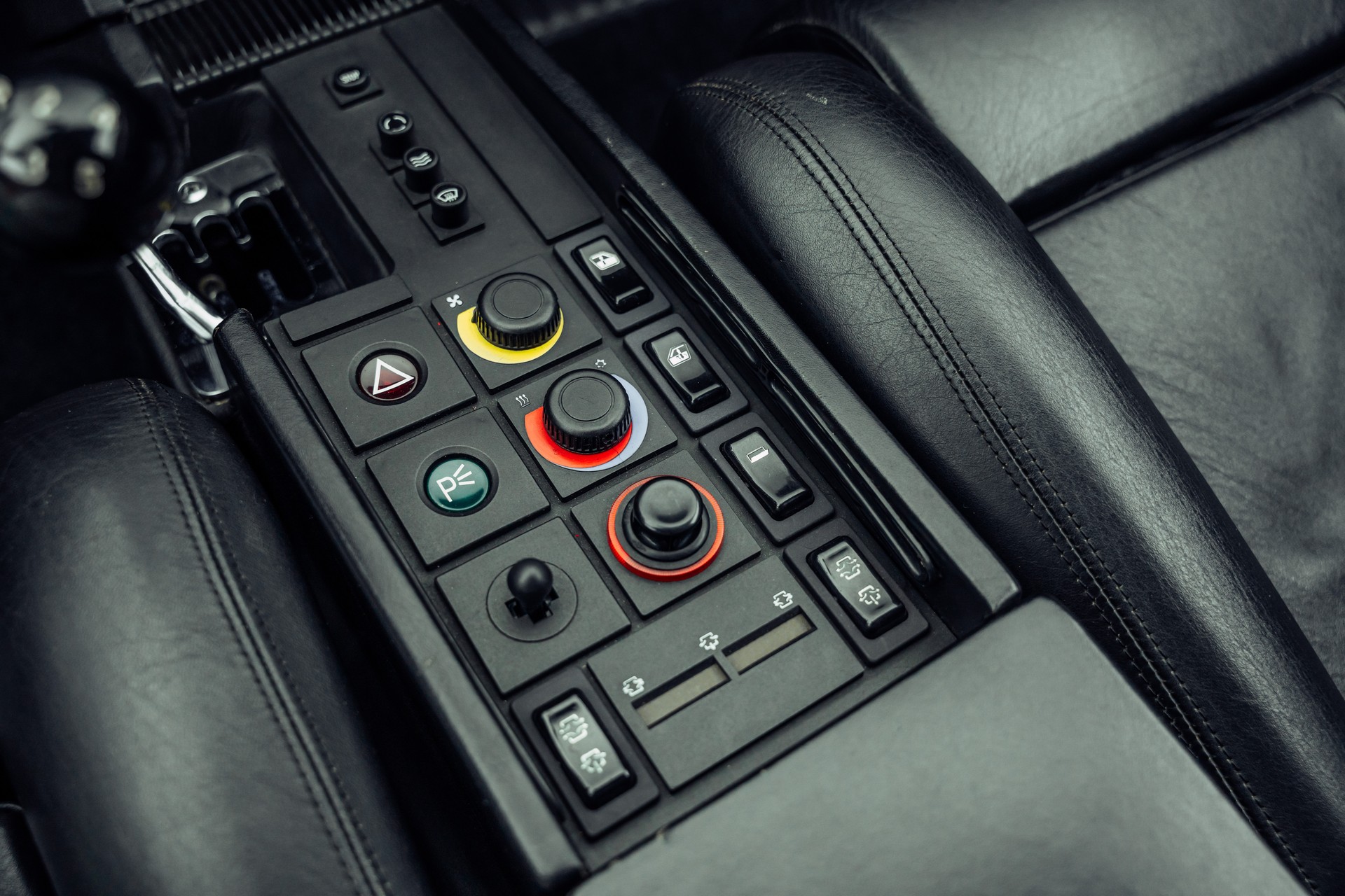FERRARI Testarossa Monospecchio-image-12