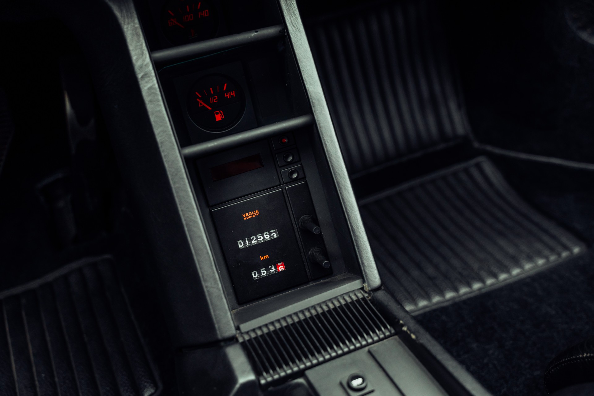 FERRARI Testarossa Monospecchio-image-14