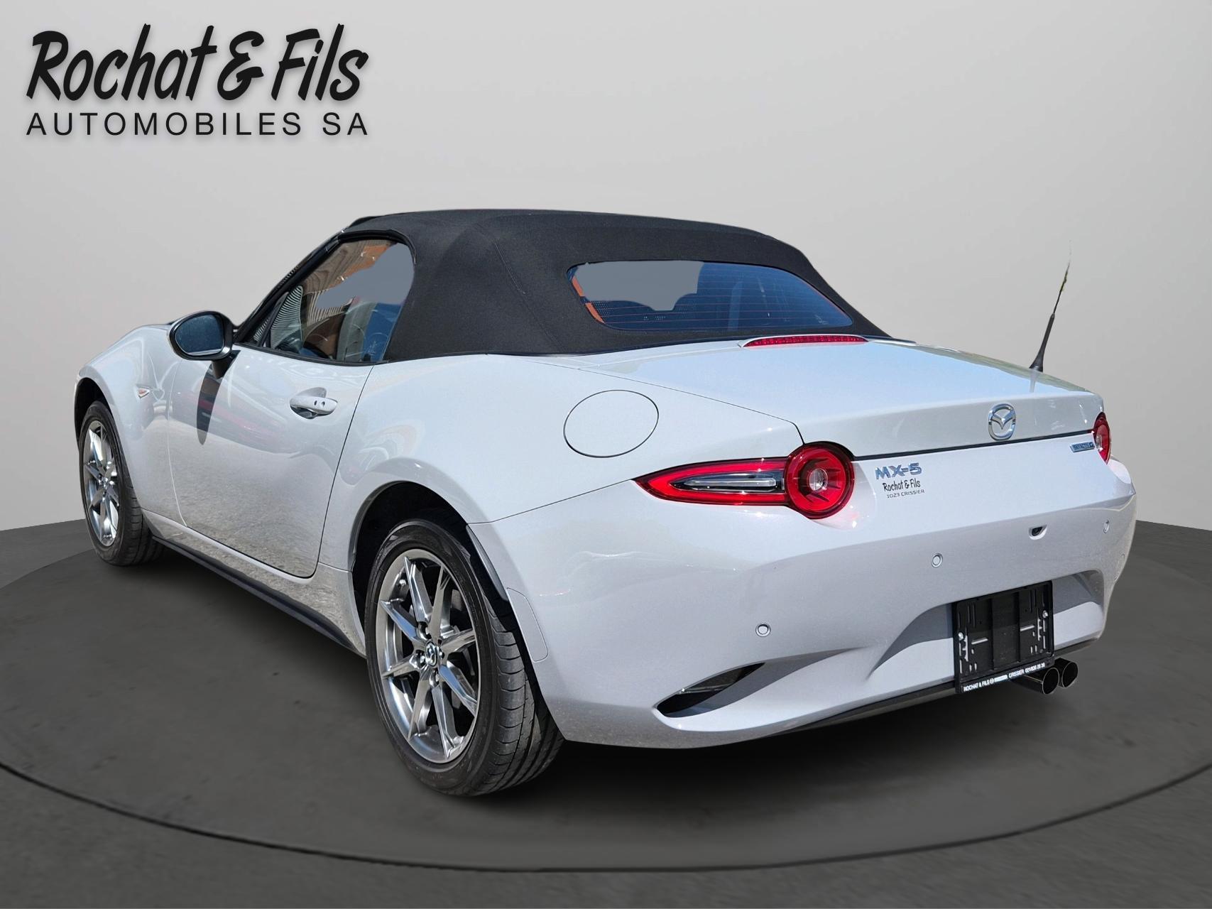 MAZDA MX-5 Skyactiv-G 132 Exclusive-line-image-2