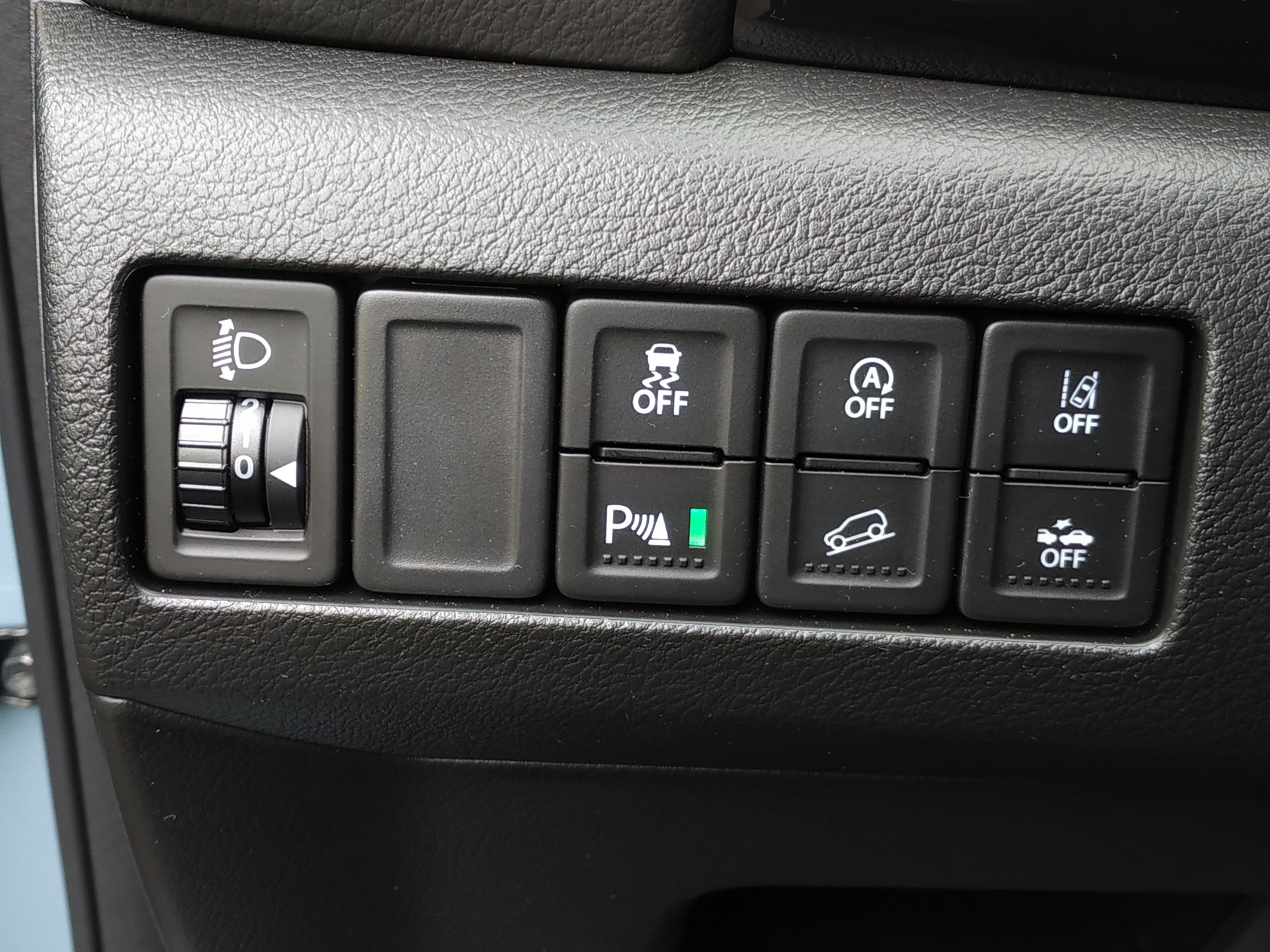 SUZUKI Vitara 1.4 Boosterjet Black Edition Top 4x4 Hybrid Automatic-image-19