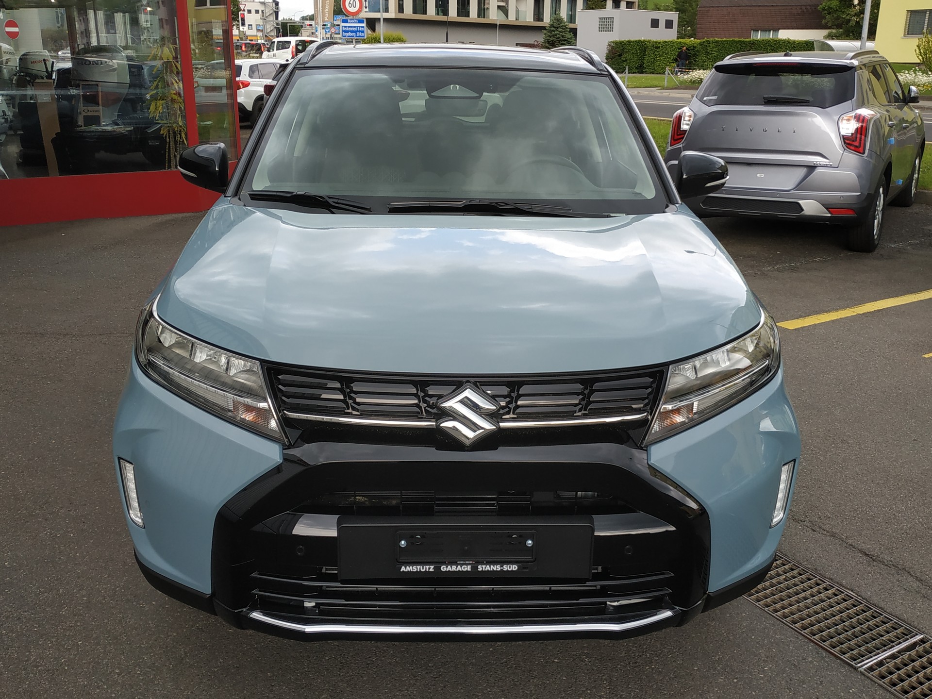 SUZUKI Vitara 1.4 Boosterjet Black Edition Top 4x4 Hybrid Automatic-showroom-element-3