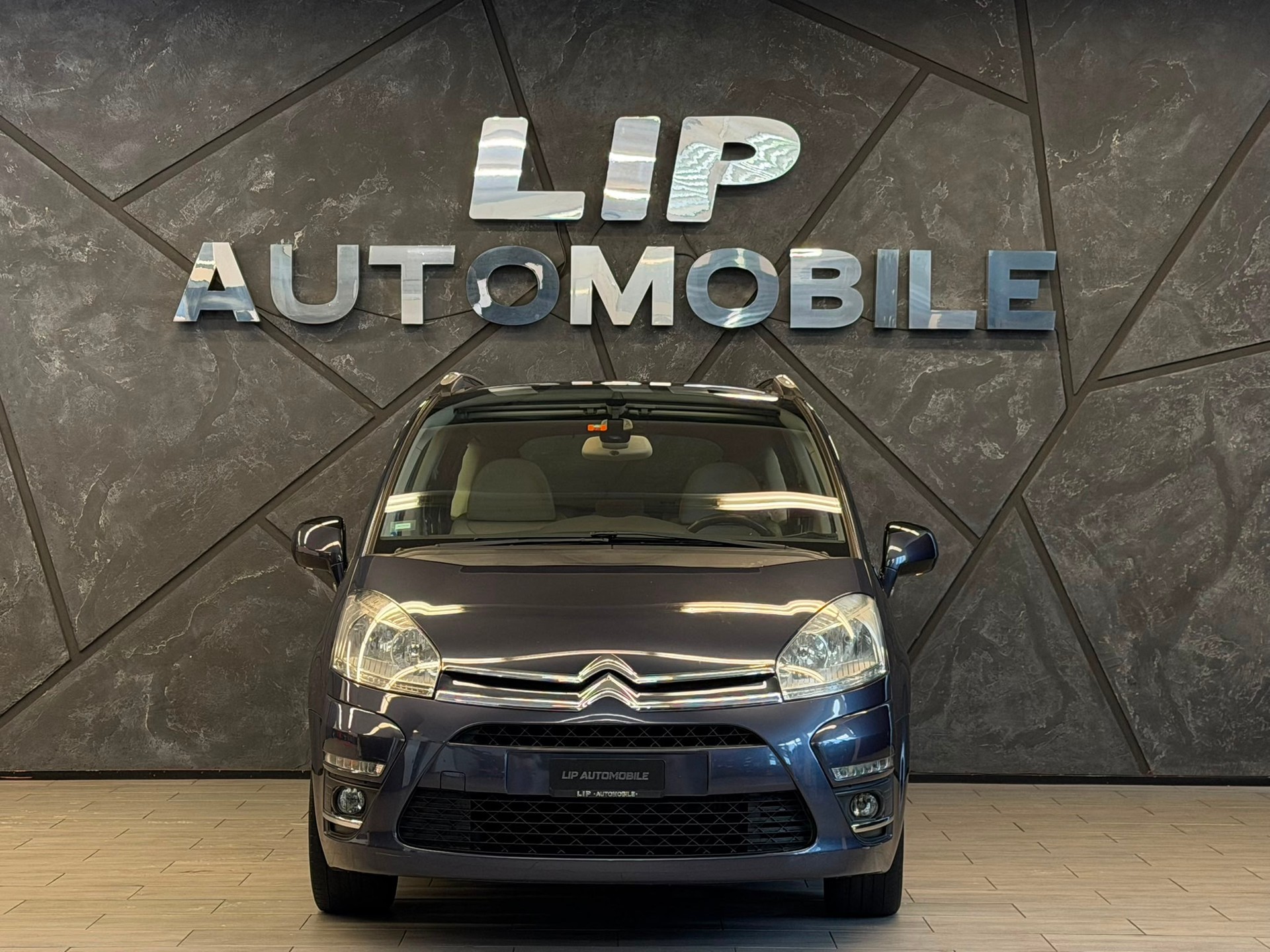 CITROEN Grand C4 Picasso 2.0 HDI Exclusive EGS6-showroom-element-1