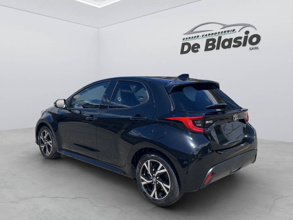 TOYOTA Yaris 1.5 VVT-i HSD Trend-image-4