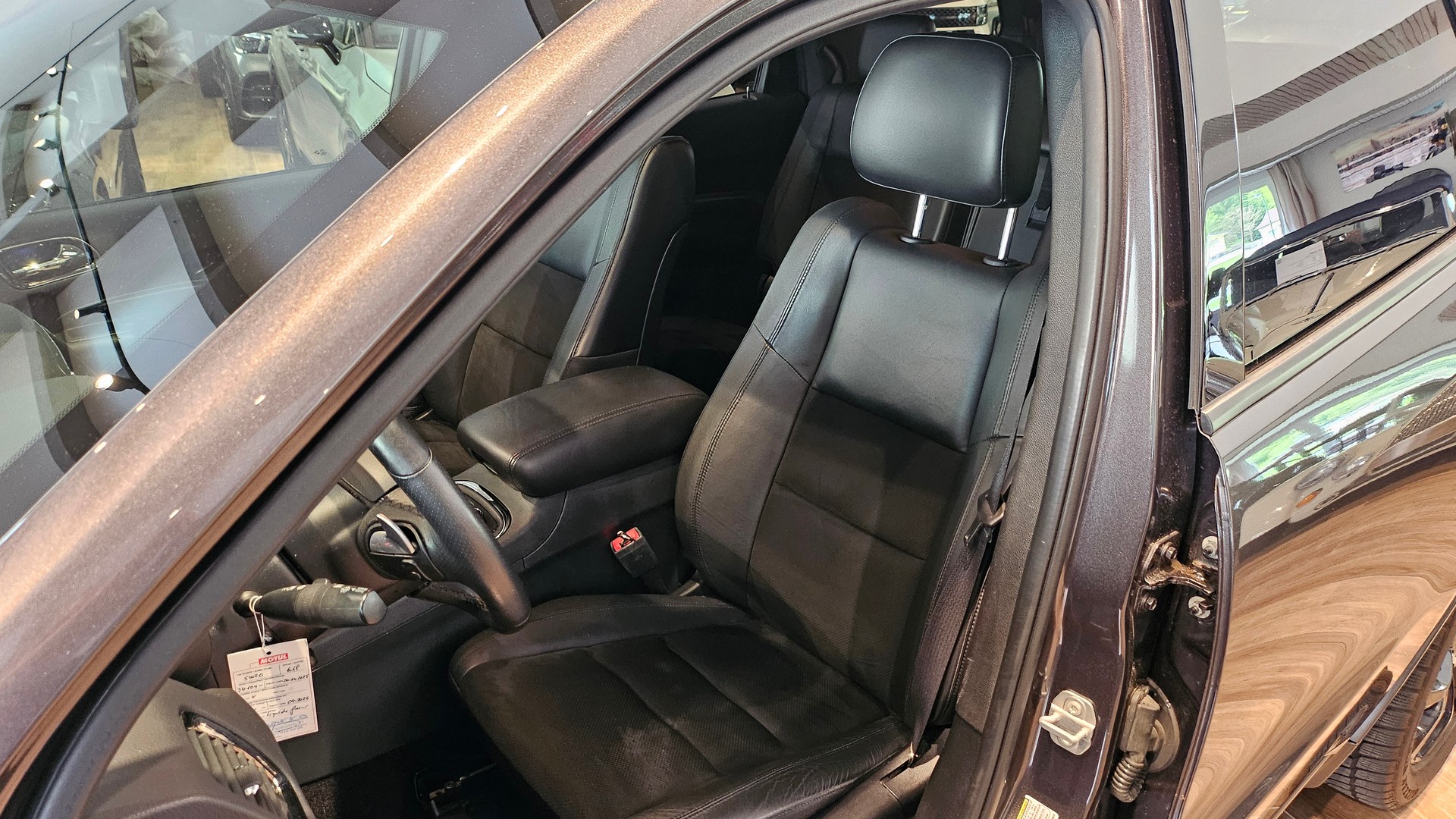 DODGE R/T Hemi 5.7 AWD-image-26