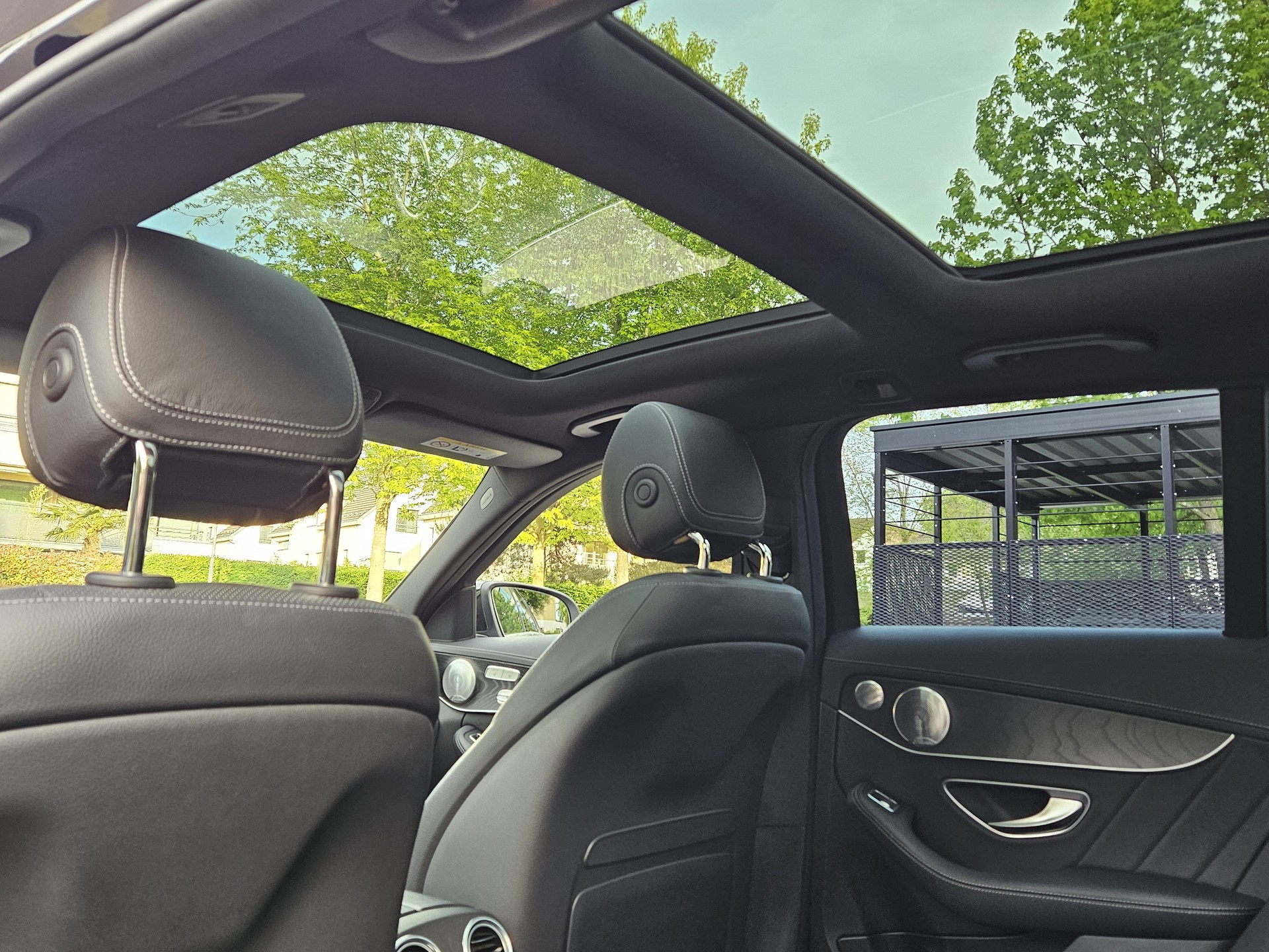 MERCEDES-BENZ C 400 AMG Line 4matic-image-12