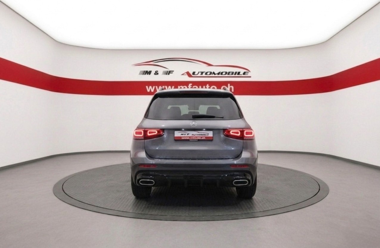 MERCEDES-BENZ GLB 250 AMG Line 4matic * CH FAHRZEUG * AHK * 7 Plätzer *-image-4