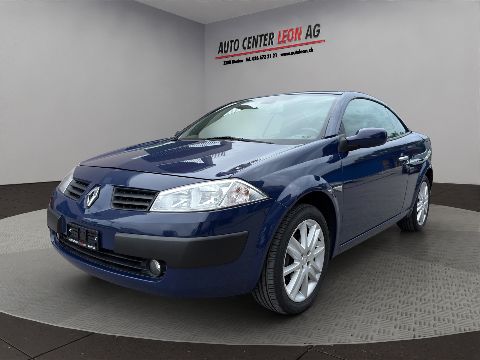 RENAULT Mégane C-C 2.0 16V Dynamique Confort-showroom-element-1