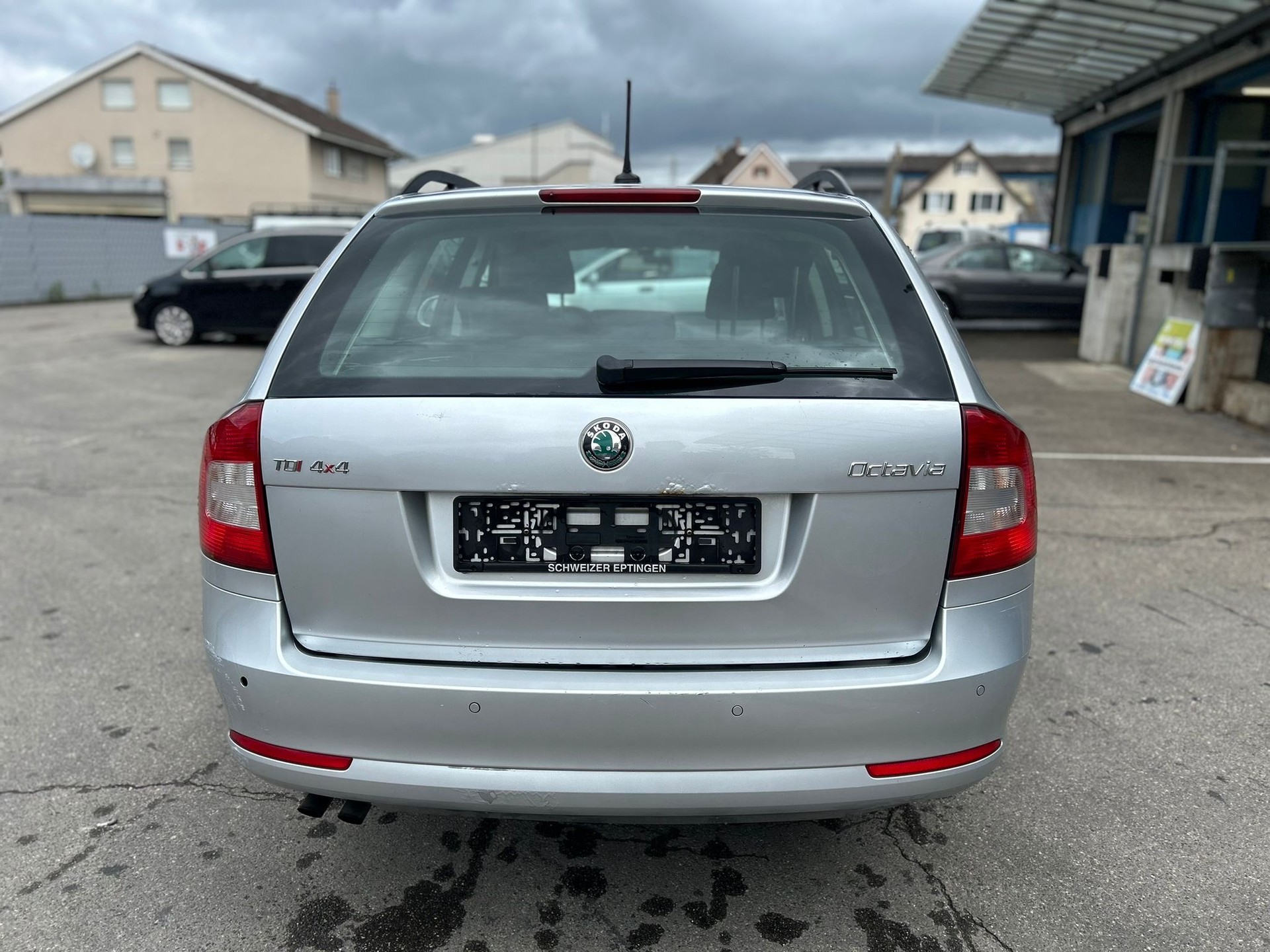 SKODA Octavia Combi 2.0 TDI Ambition 4x4 DSG-image-4