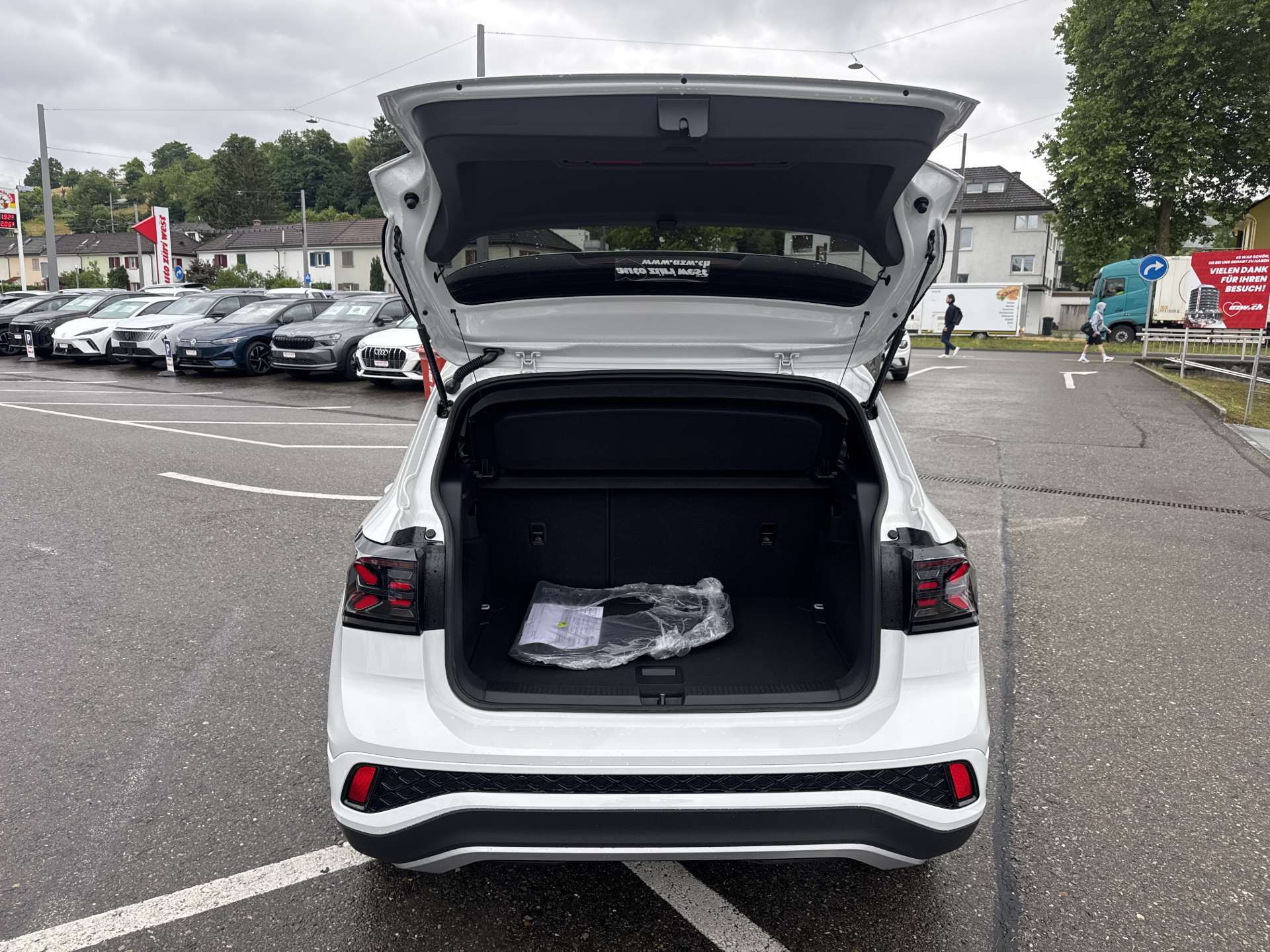 VW T-Cross 1.5 TSi EVO ACT R-Line DSG-Automat-image-7