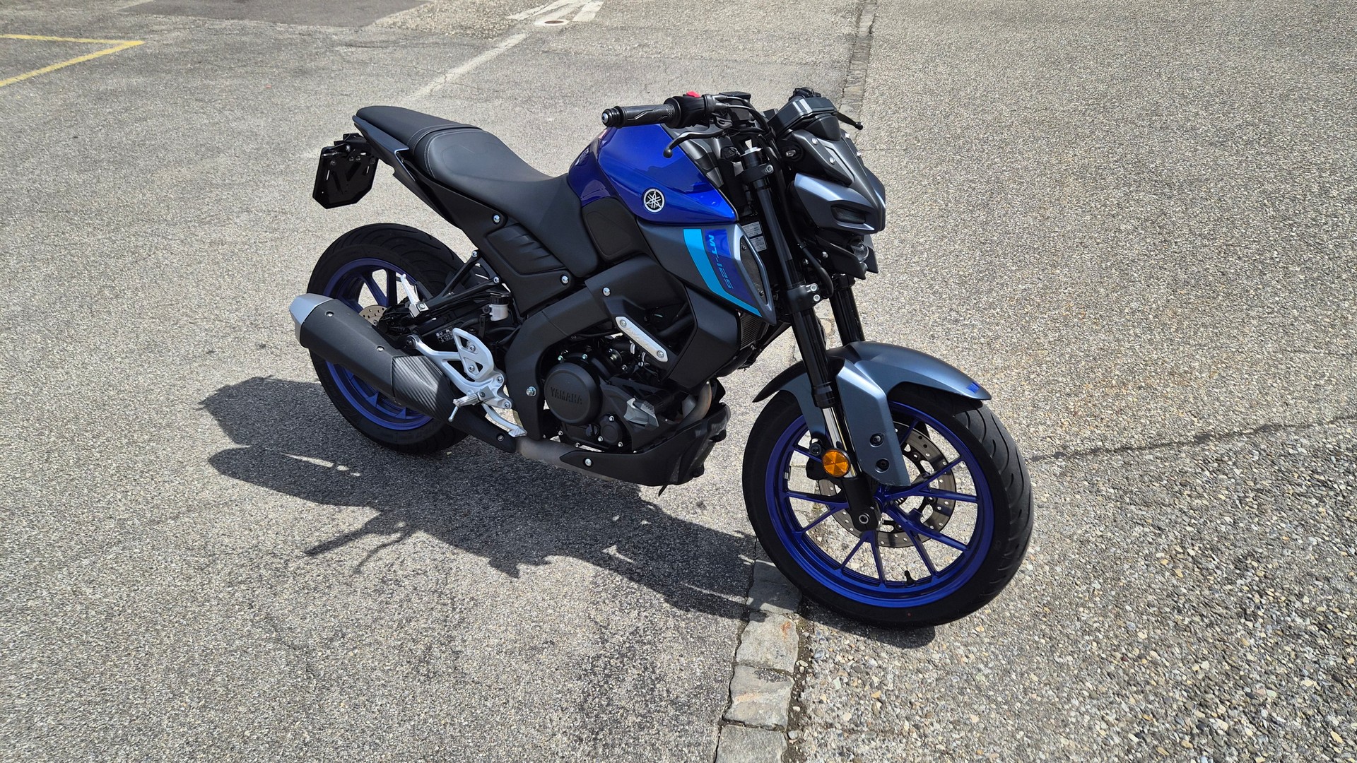 YAMAHA MT-125 ABS