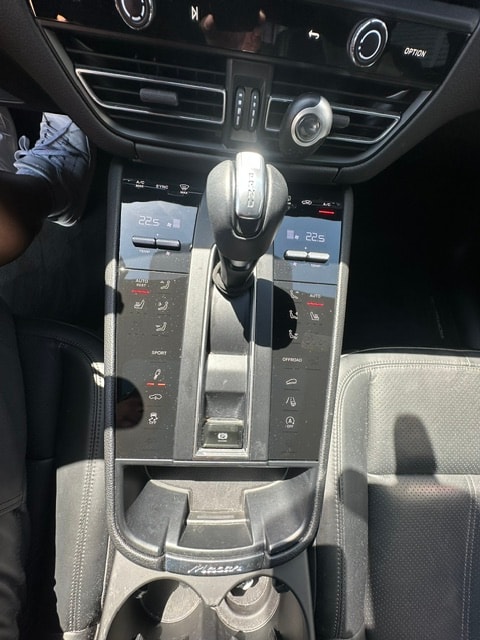 PORSCHE 2.0-image-4