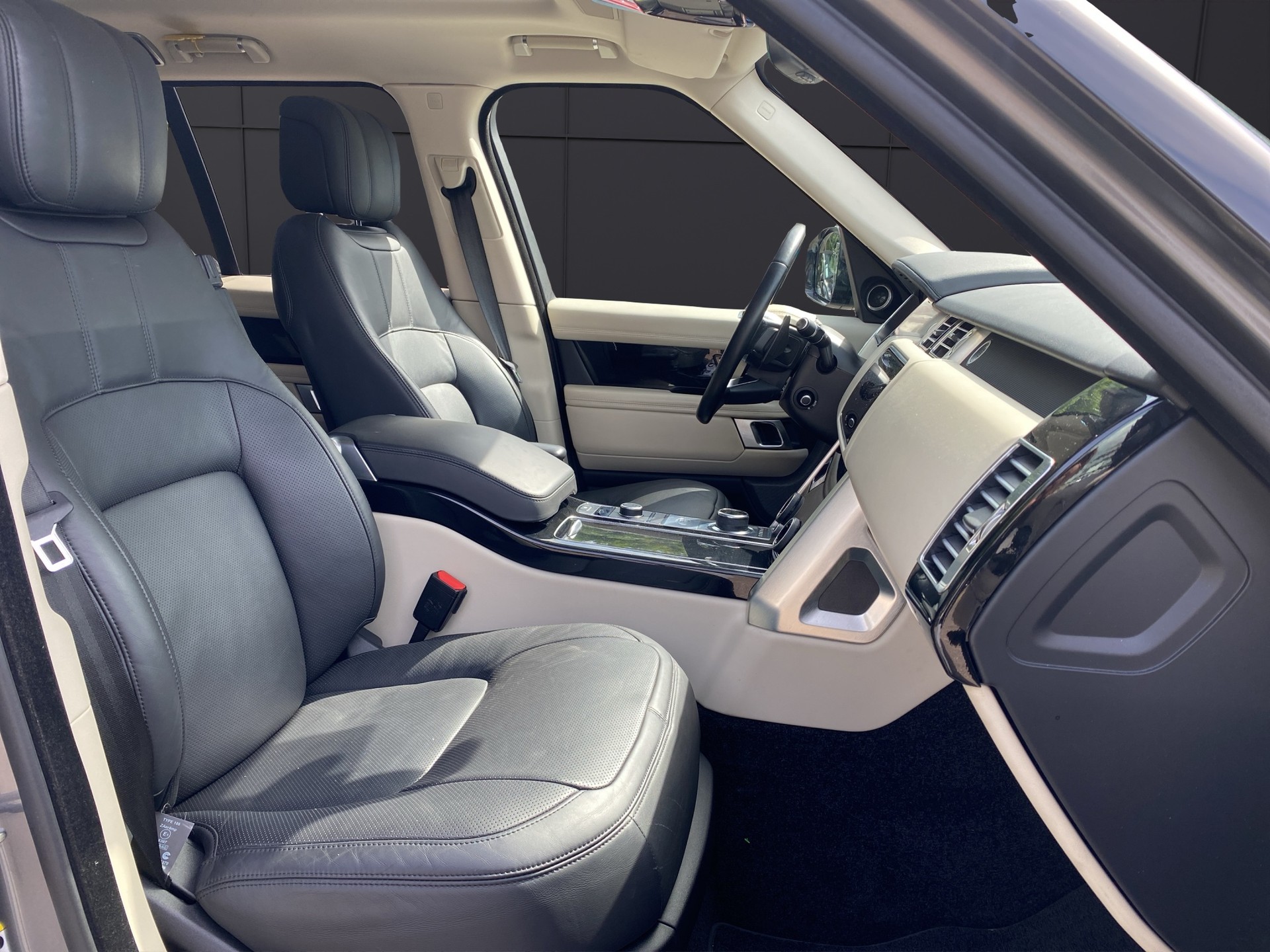 LAND ROVER Range Rover 2.0 Si4 P400e PHEV Vogue Automatic-image-14