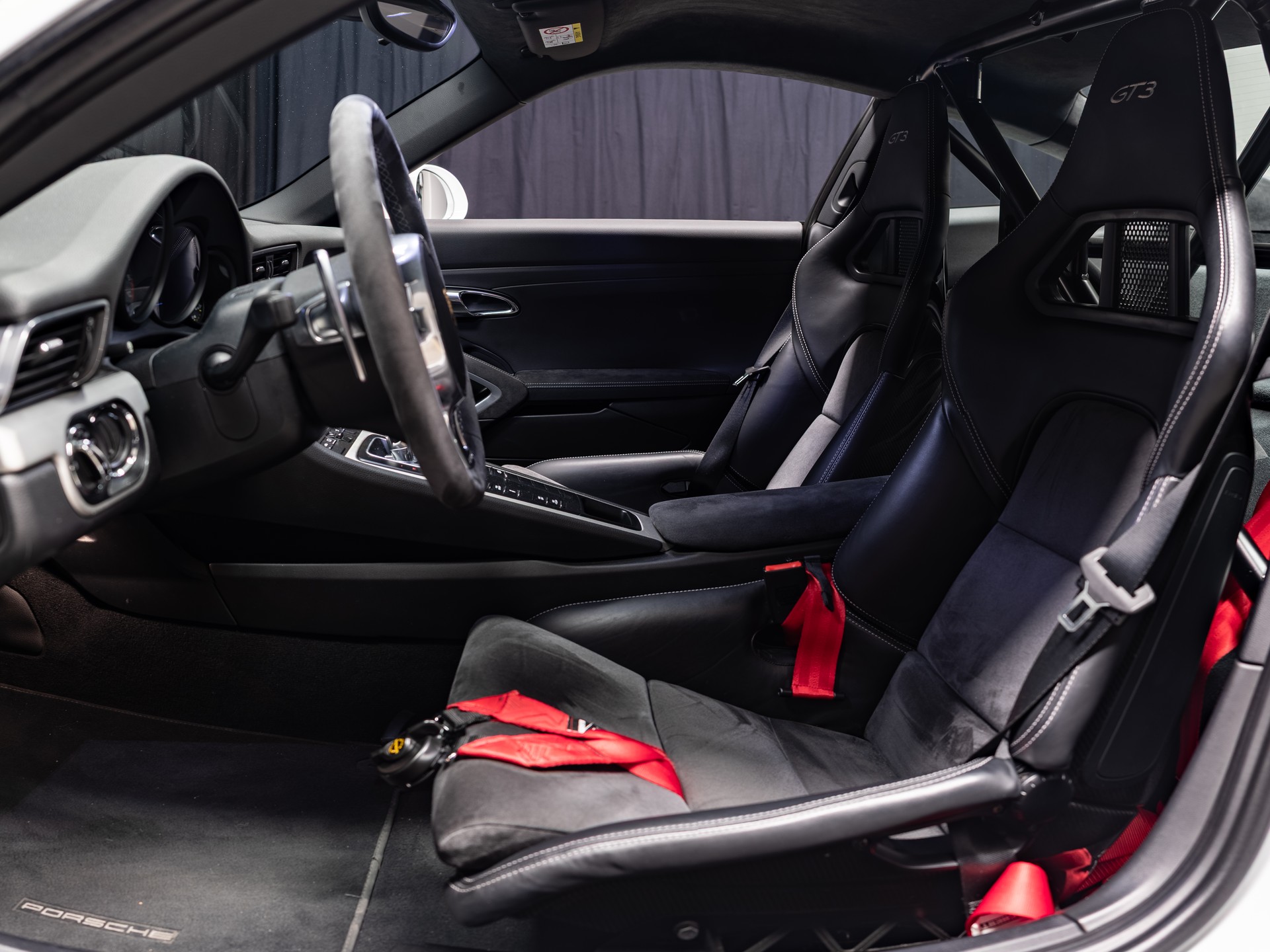 PORSCHE 911 GT3 PDK-image-7