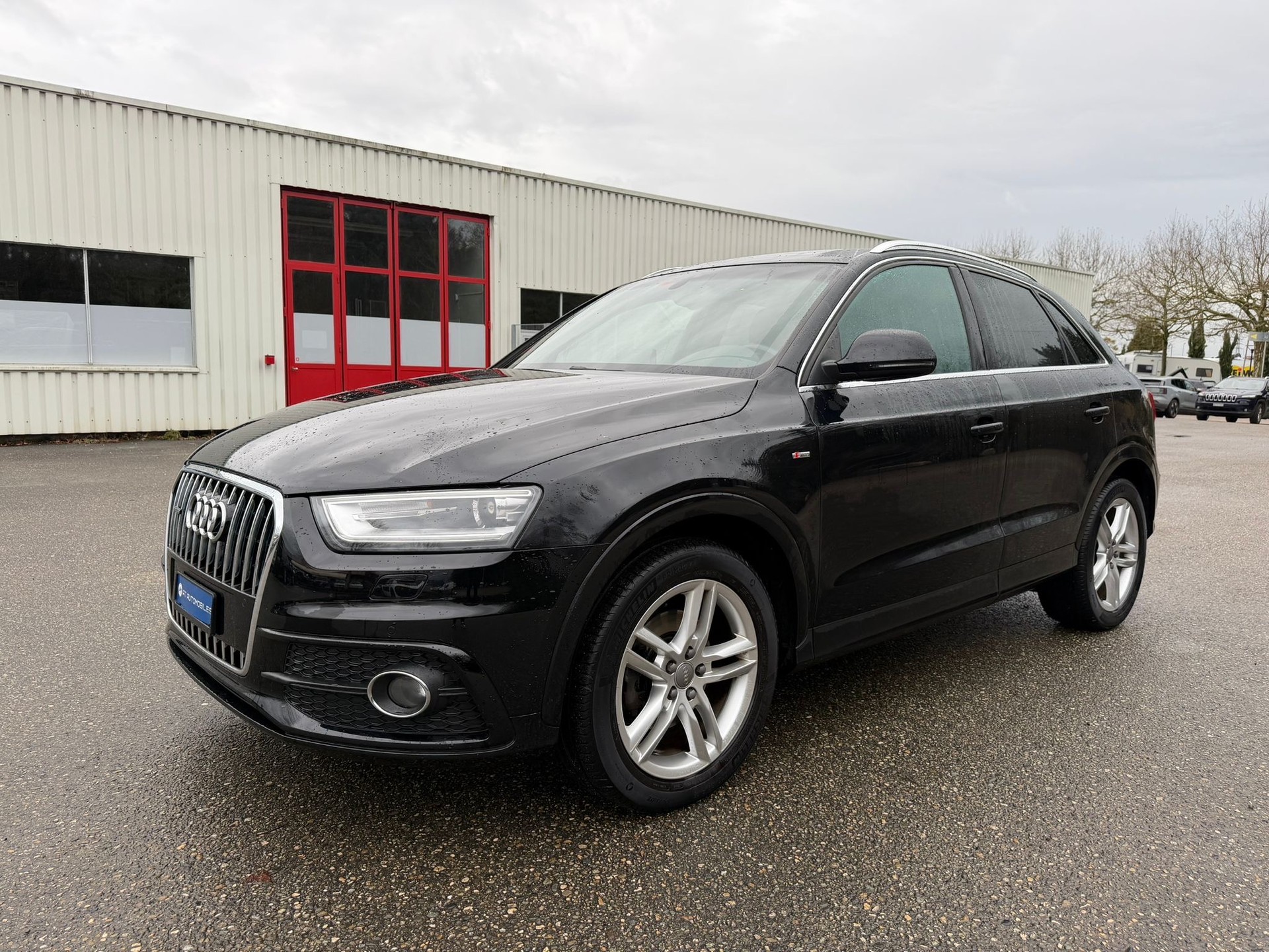 AUDI Q3 2.0 TDI quattro S-tronic-image-0
