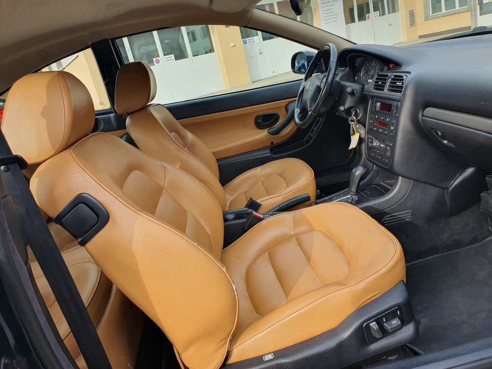 PEUGEOT 406 3.0 V6 Coupé Pininfarina-image-8