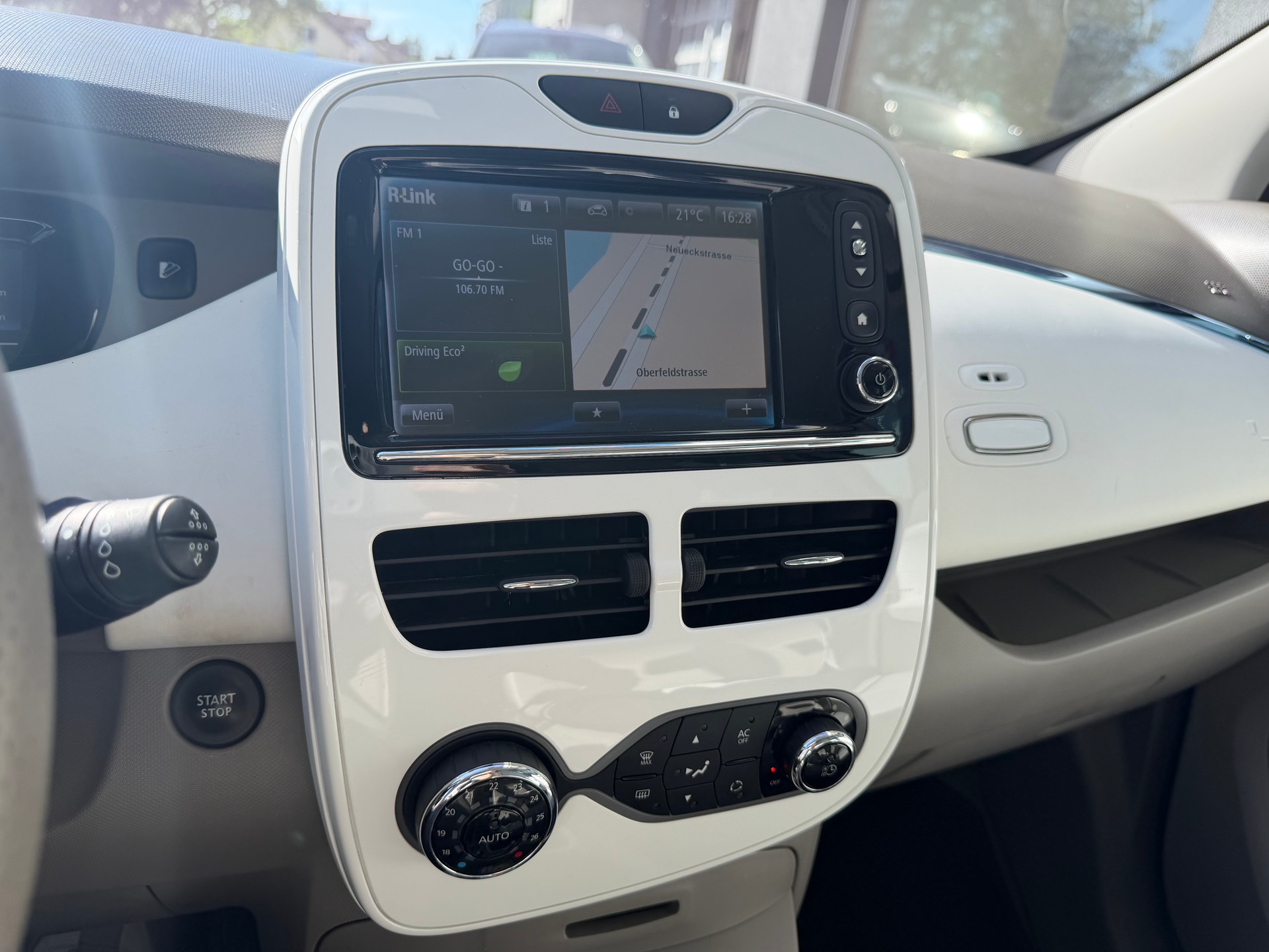 RENAULT Zoe Intens Q210 (Batterie inkl. nicht in Miete)ab MFK und Service in top Zustand-image-6