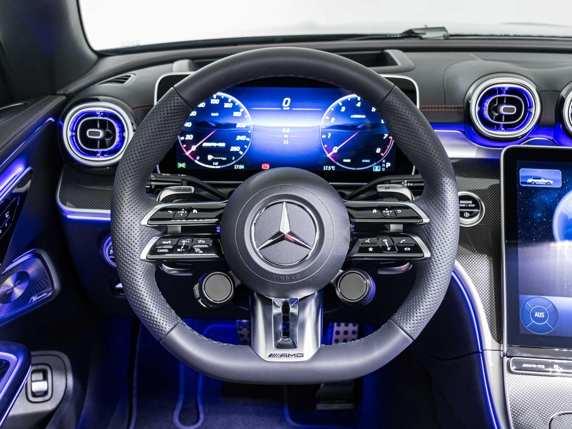 MERCEDES-BENZ CLE 53 AMG 4MATIC+ Cabriolet-image-9