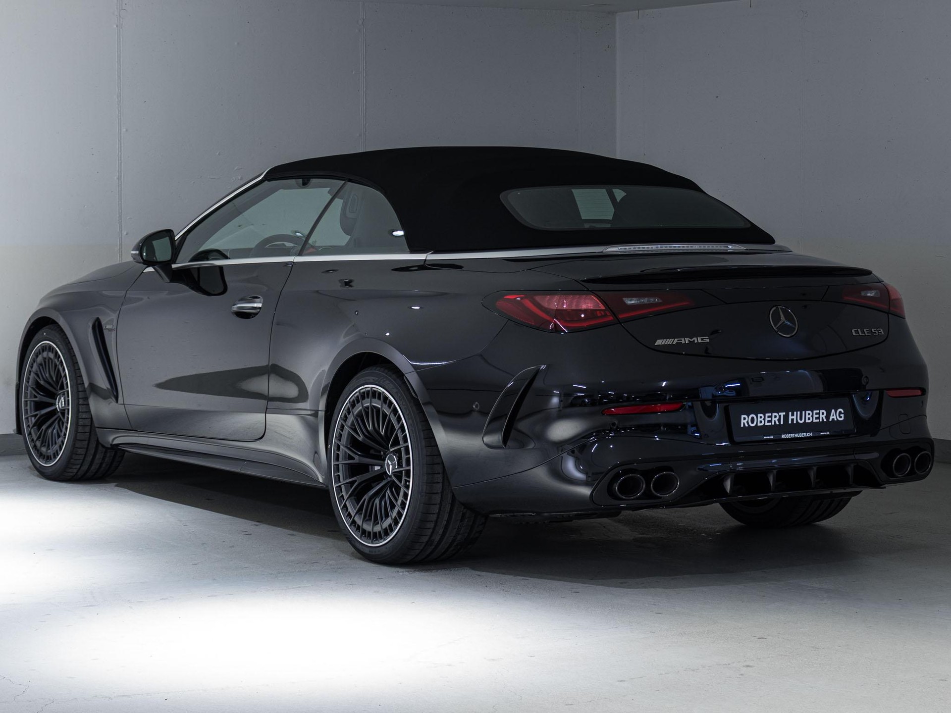 MERCEDES-BENZ CLE 53 AMG 4MATIC+ Cabriolet-image-3