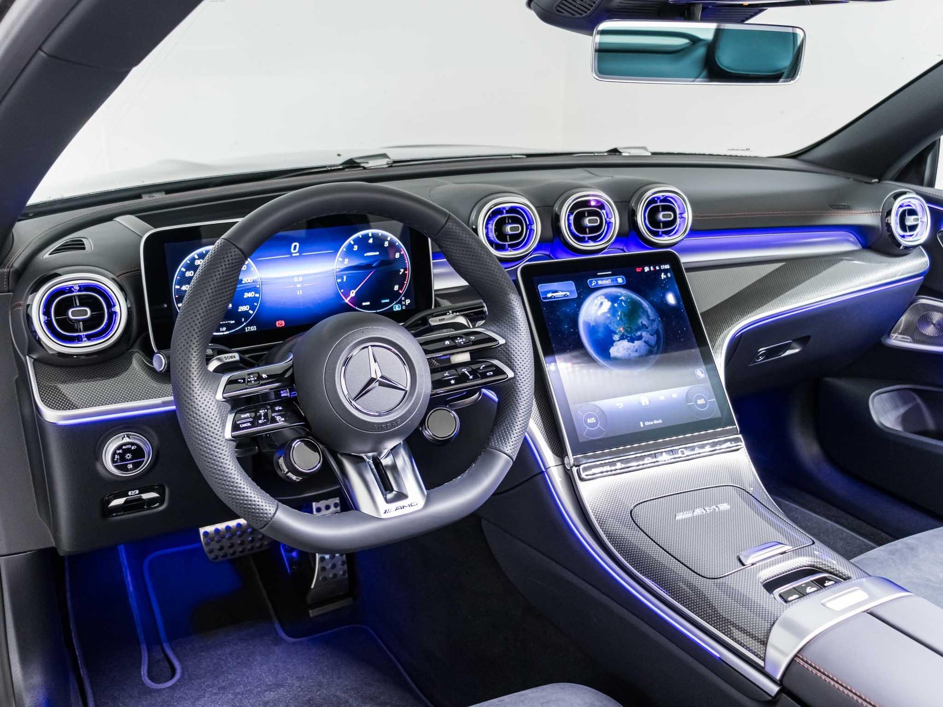 MERCEDES-BENZ CLE 53 AMG 4MATIC+ Cabriolet-image-8