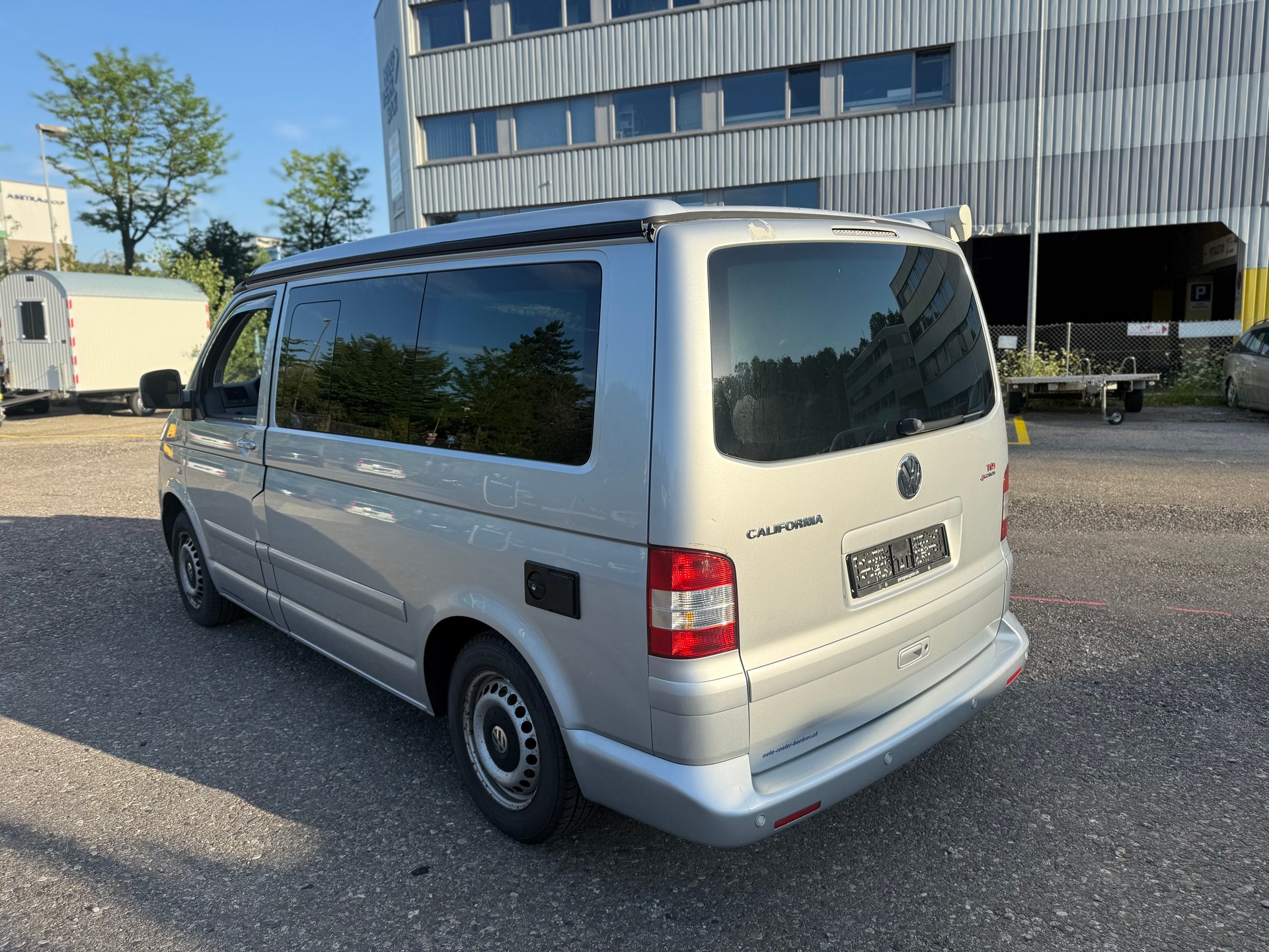 VW T5 California/ Wohnwagen-image-1