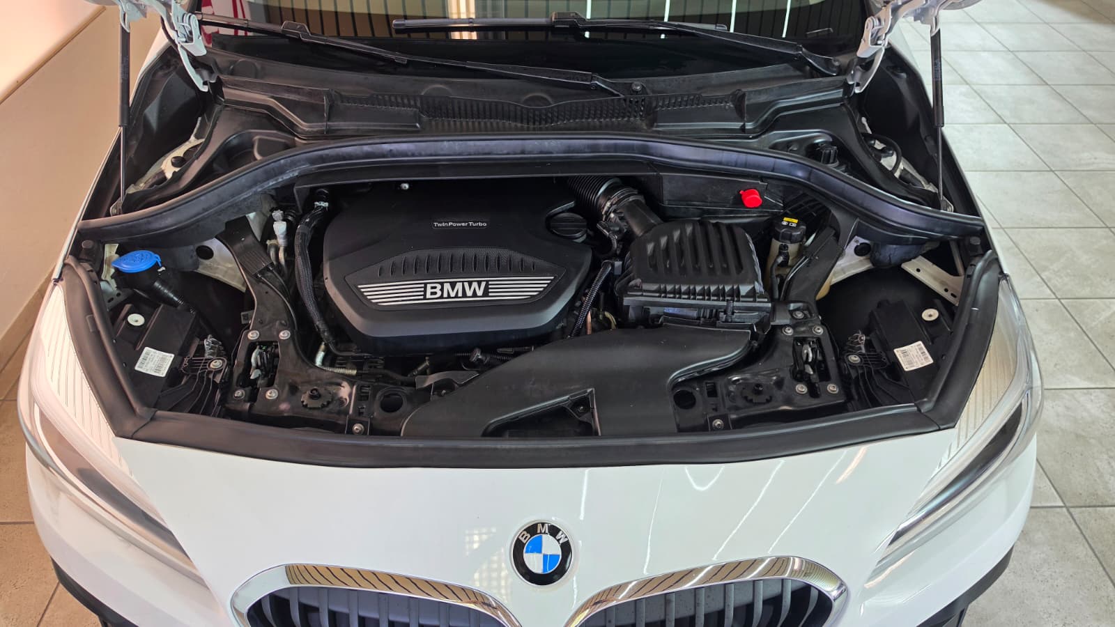 BMW 218d xDrive Gran Tourer Steptronic SCHWEIZER FAHRZEUG, FRISCH AB MFK UND FRISCH AB SERVICE-image-14