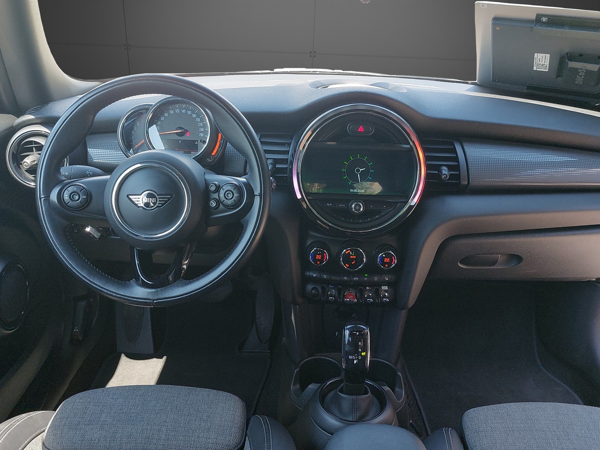 MINI F56 1.5i Cooper-image-19