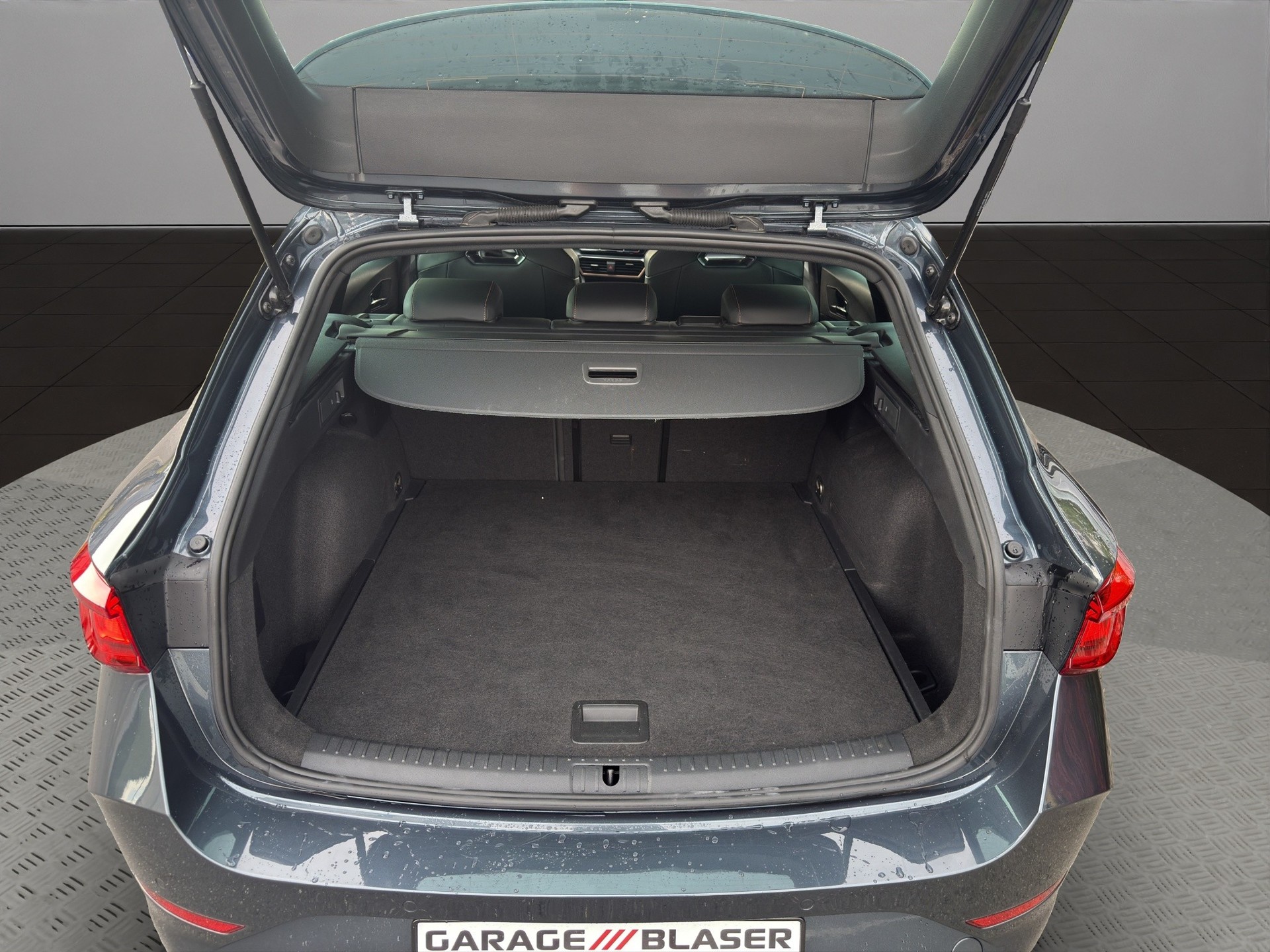 CUPRA LEON ST 2.0 TSI VZ DSG-image-8