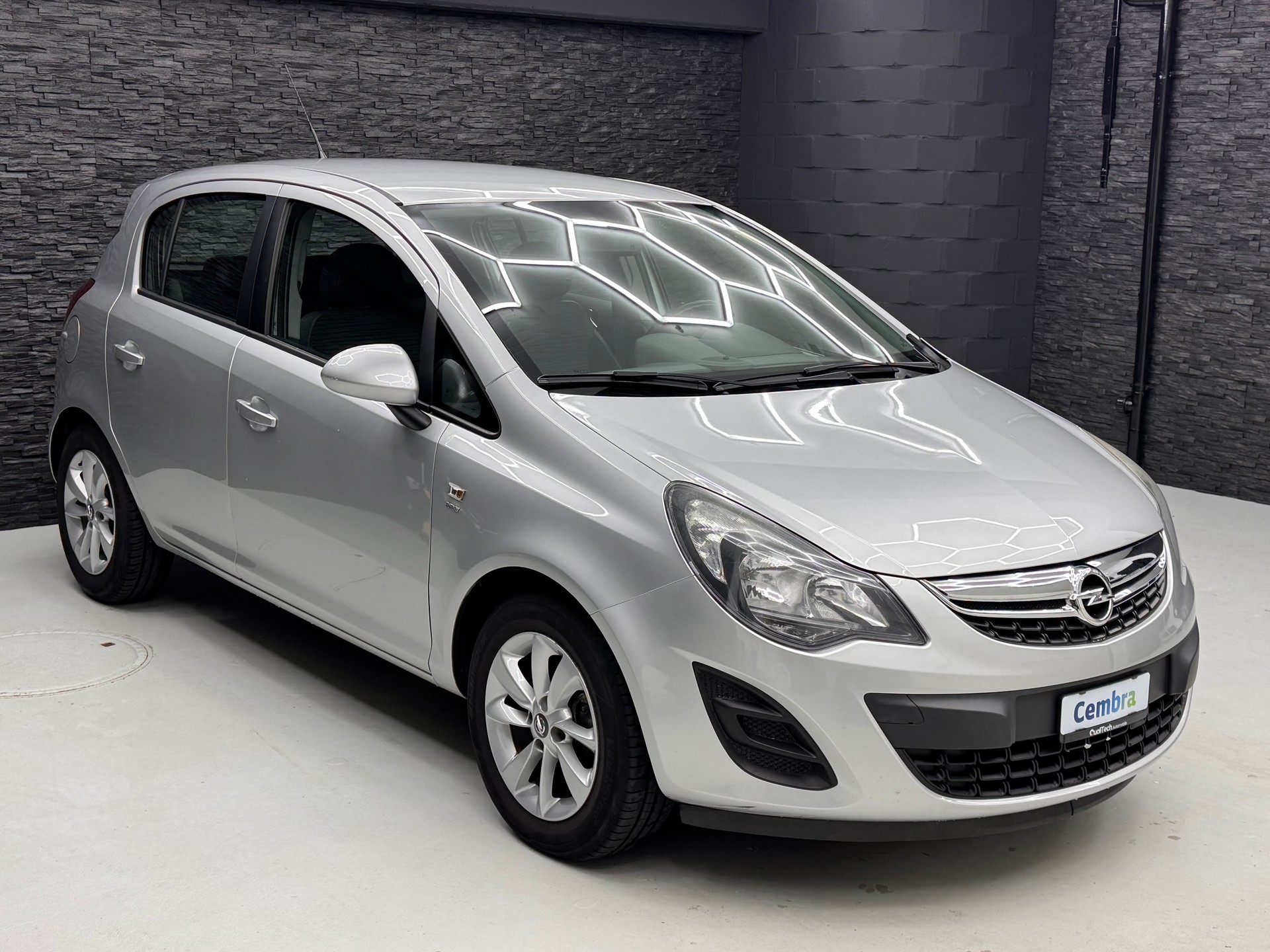 OPEL Corsa 1.4 TP Color Edition-image-2