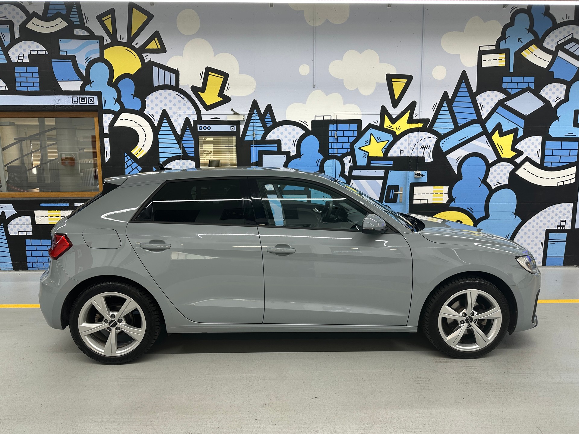 AUDI A1 Sportback 30 TFSI S-tronic-image-2