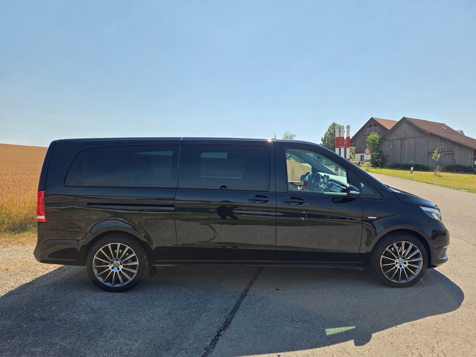 MERCEDES-BENZ V 250 d Avantgarde extralang 4M 7G-Tronic-image-2