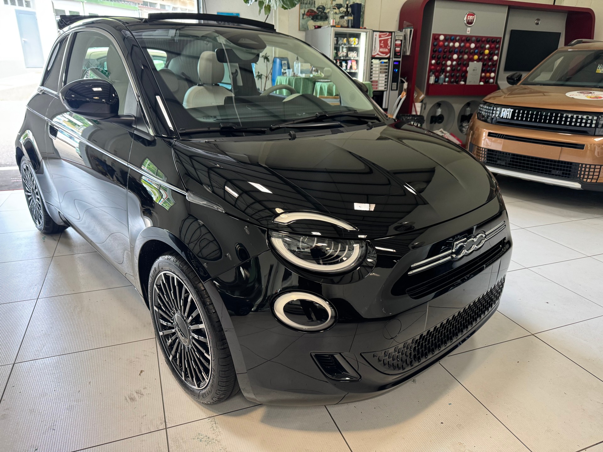 FIAT 500C 1.0 FireFly MHD La Prima-image-2