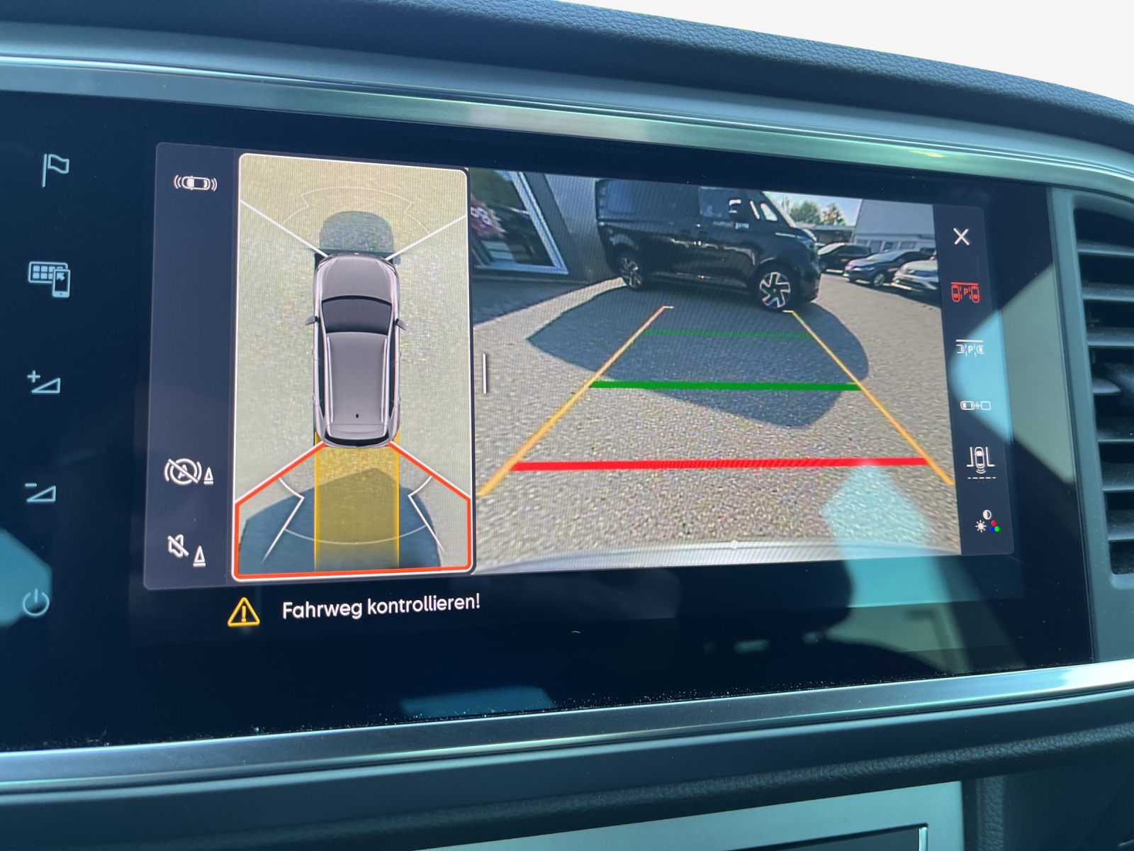 SEAT Ateca 2.0 TSI Hola FR 4Drive DSG-image-13