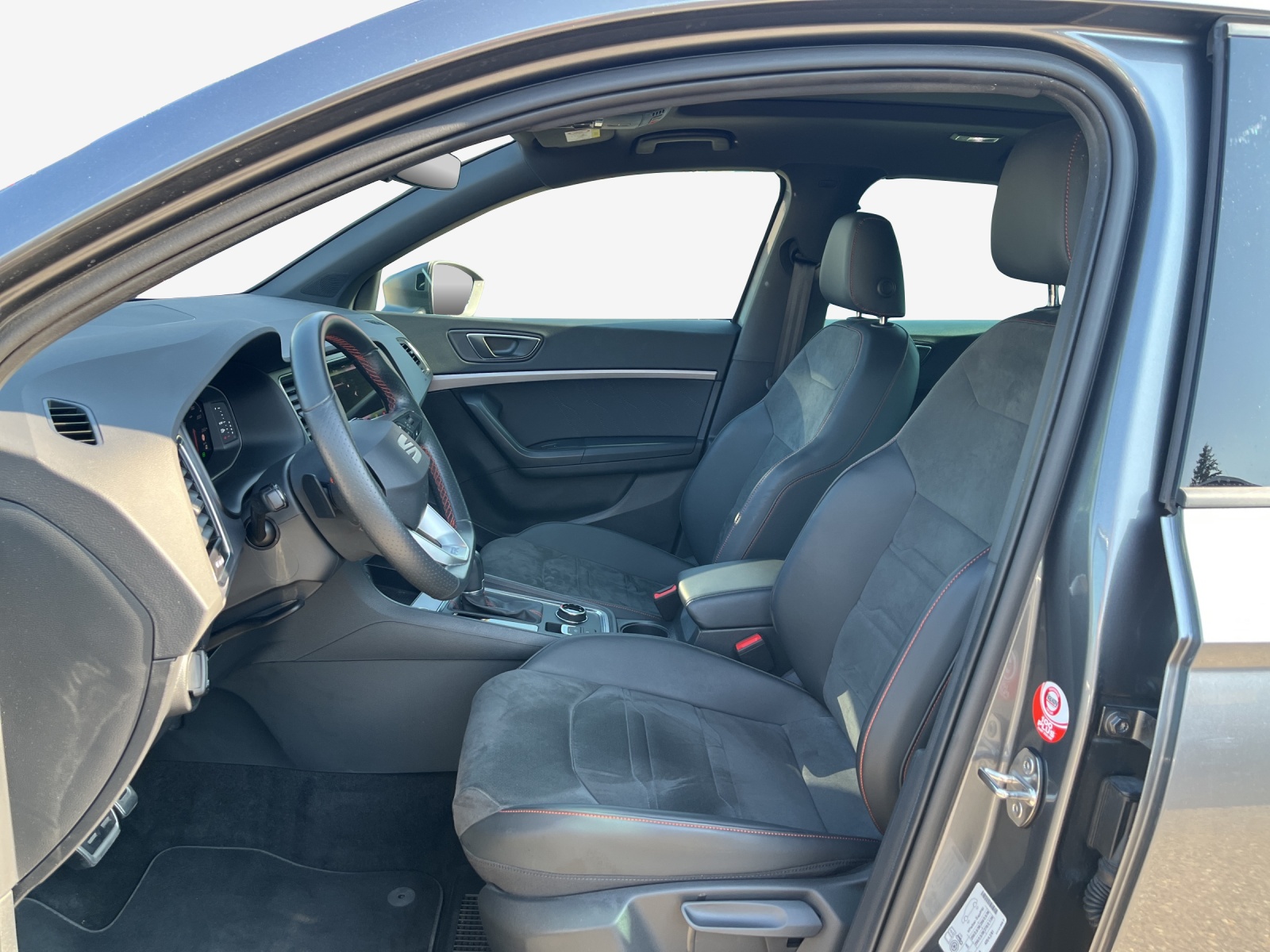 SEAT Ateca 2.0 TSI Hola FR 4Drive DSG-image-7