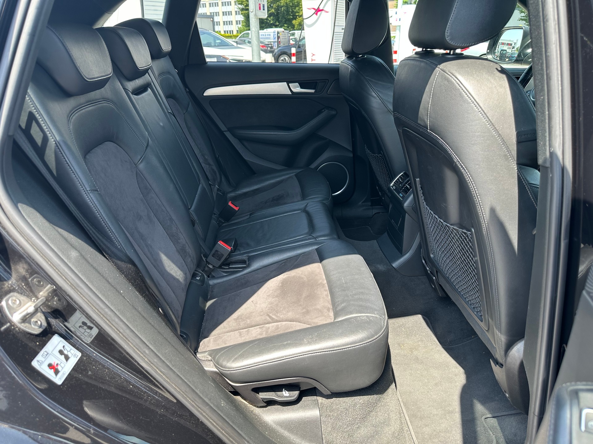 AUDI SQ5 3.0 TDI quattro tiptronic-image-6