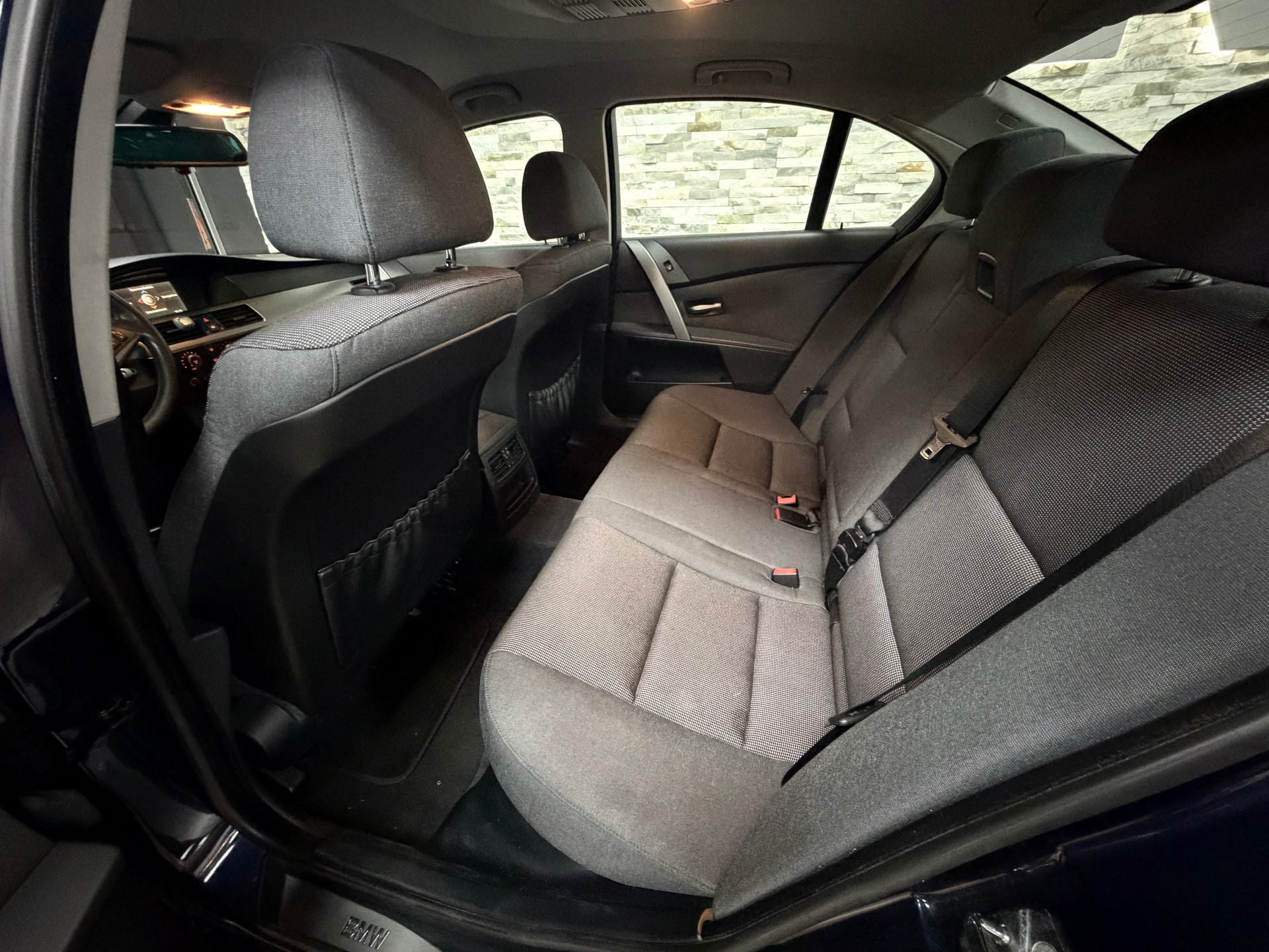 BMW 530i - SMG-image-15