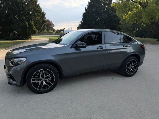 MERCEDES-BENZ GLC 300 AMG Line 4m-image-0