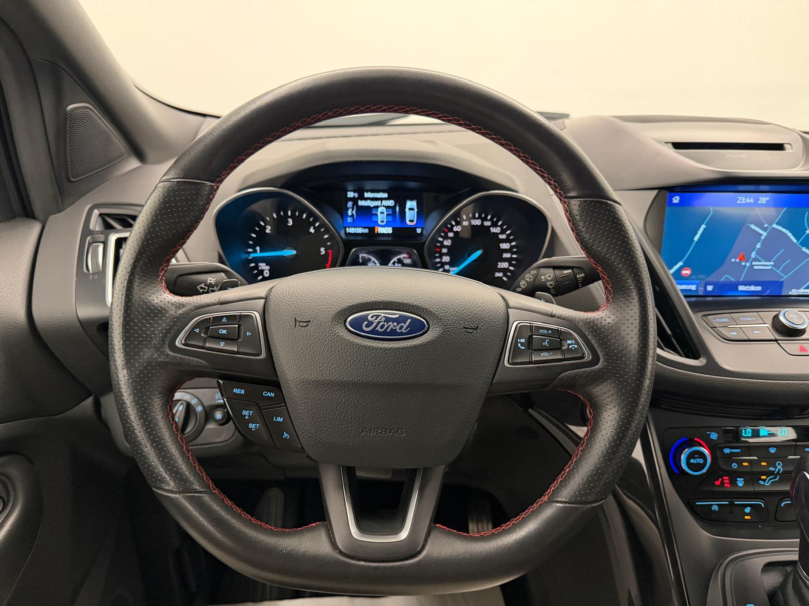 FORD Kuga 2.0 TDCi 150 ST-Line FPS-image-15