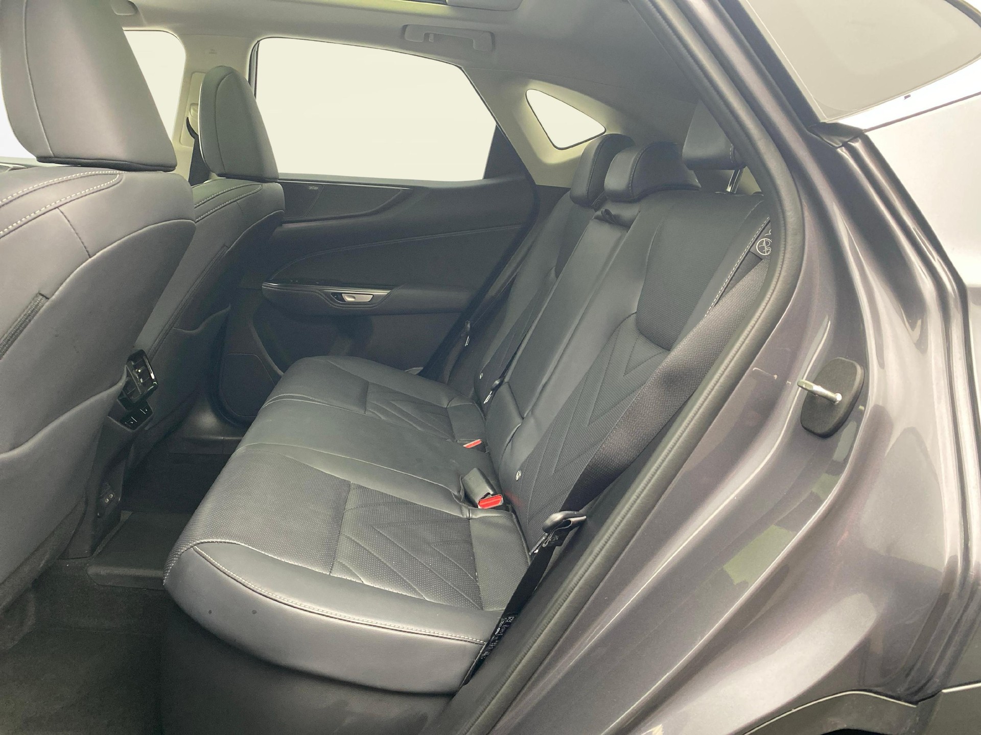 LEXUS NX 450h+ Excellence-image-4