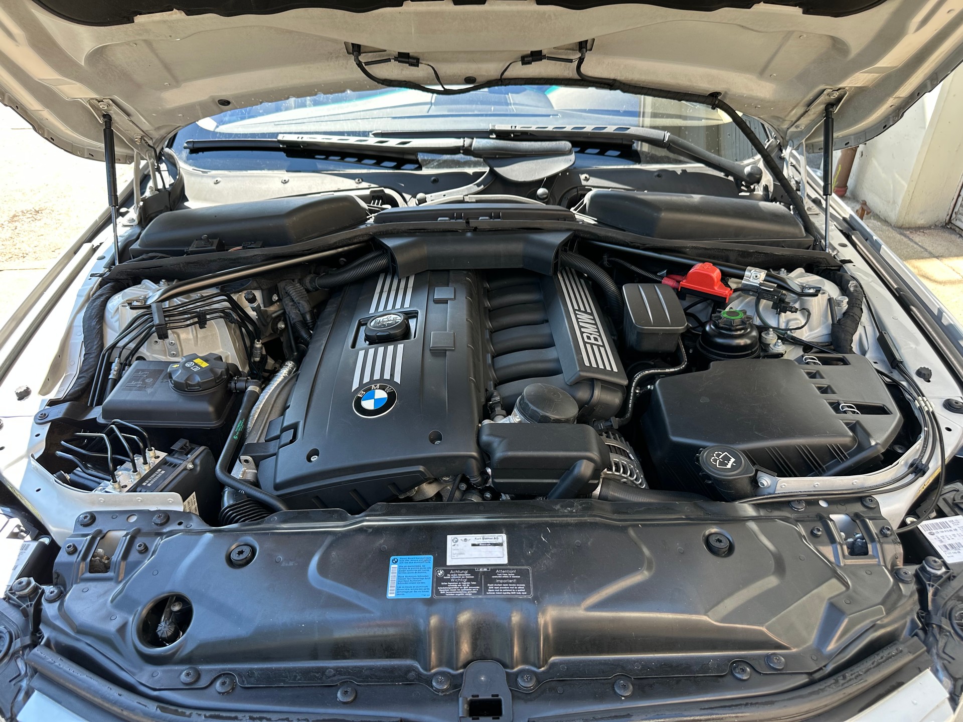 BMW 530xi Steptronic-image-13