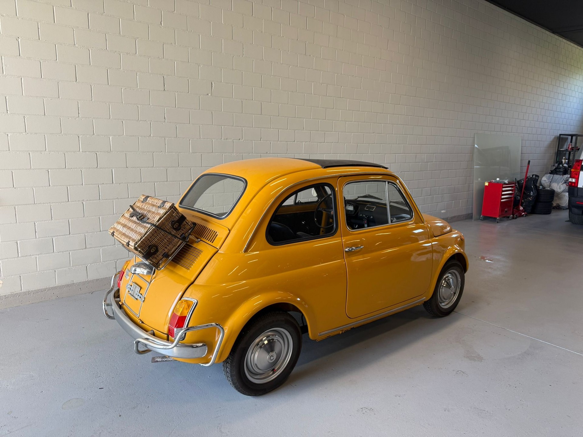 FIAT 500L-image-11