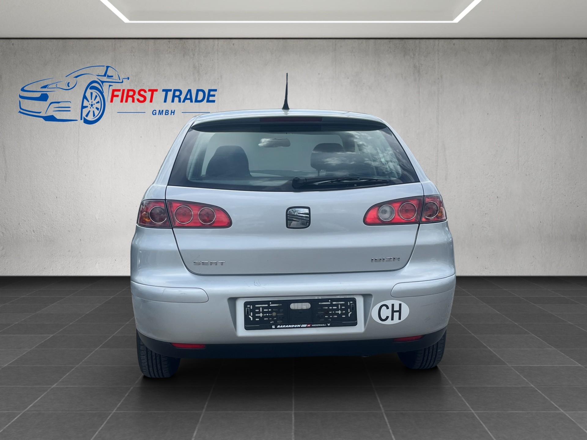 SEAT Ibiza 1.4 16V Stylance Automatic-image-5